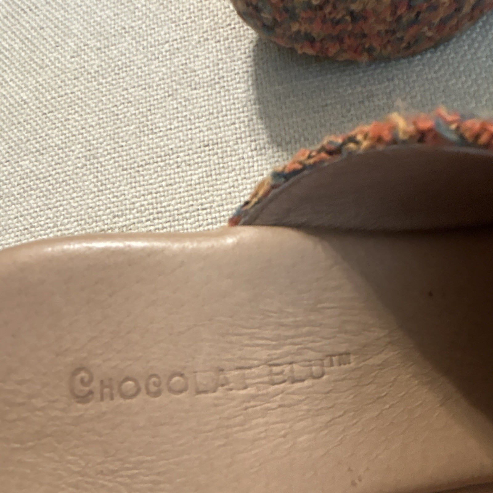 Chocolat Blu Women’s Multicolor Textured Fabric Slide Sandals Open Toe Sz 8