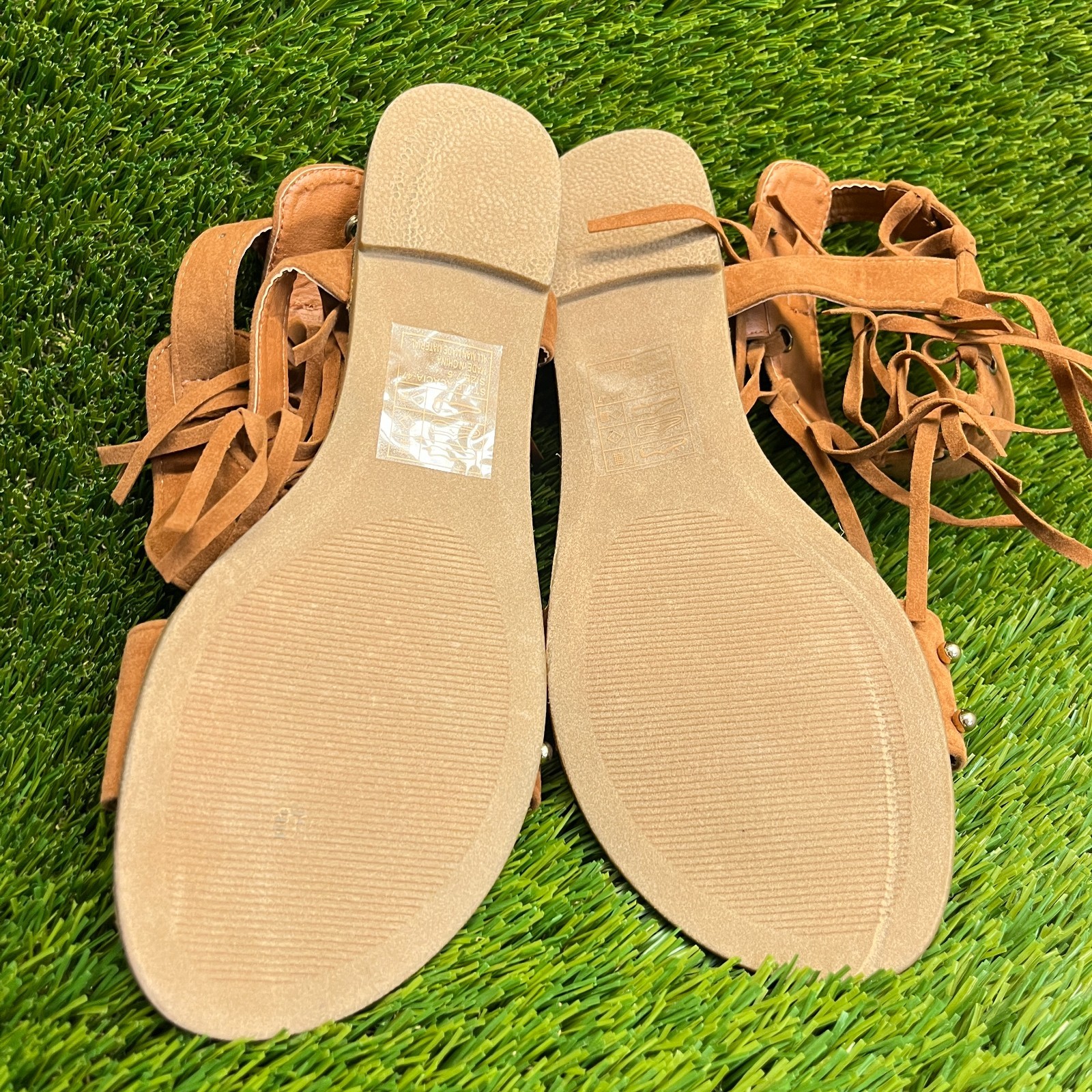 Yoki Acacia-47 Womens Size 7.5 Brown Beach Classic Outdoor Suede Flat Sandals