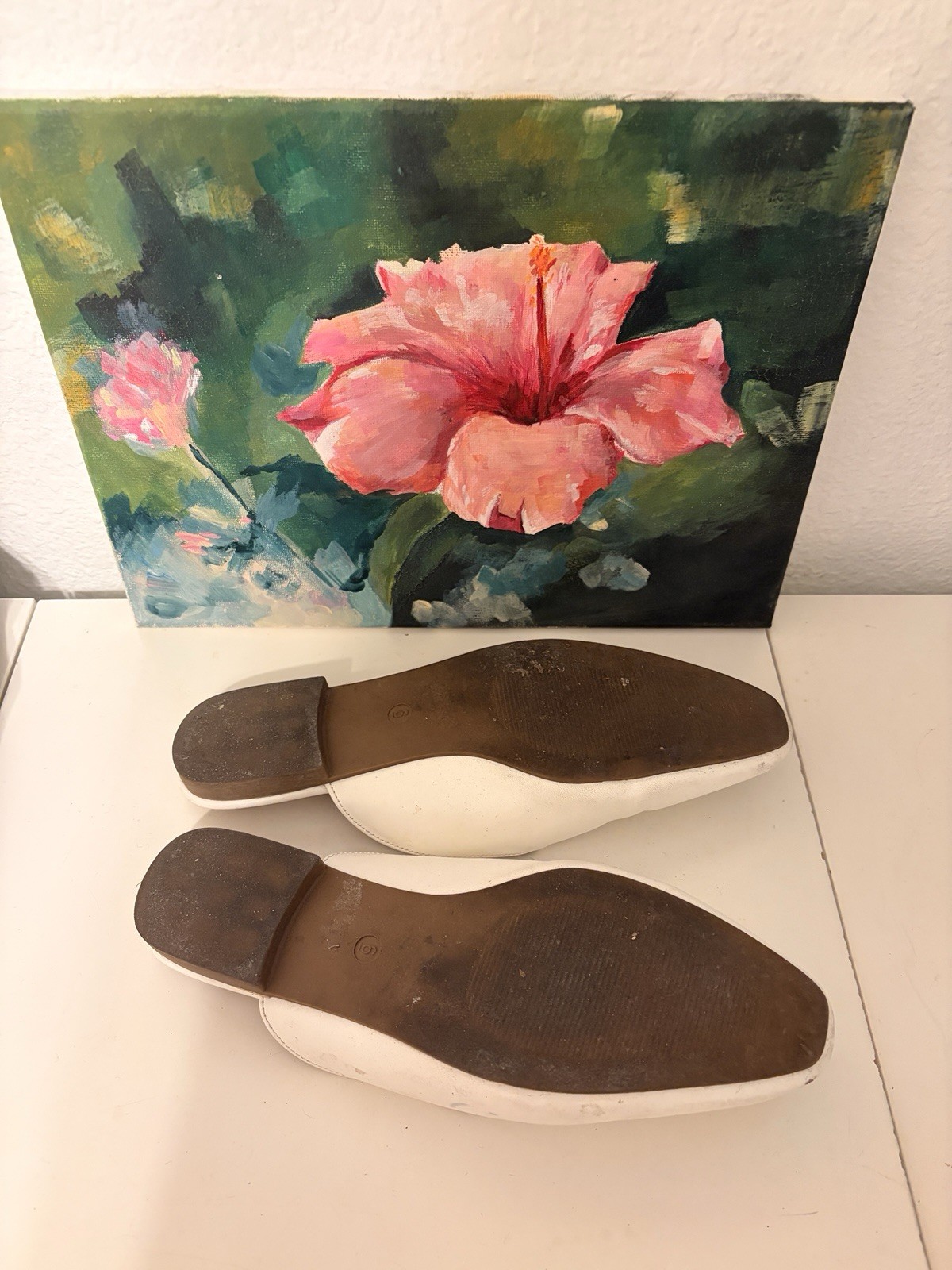 Maya Women’s White Leather Slip-On Mule Loafer Flats Pointed Toe Sz 6