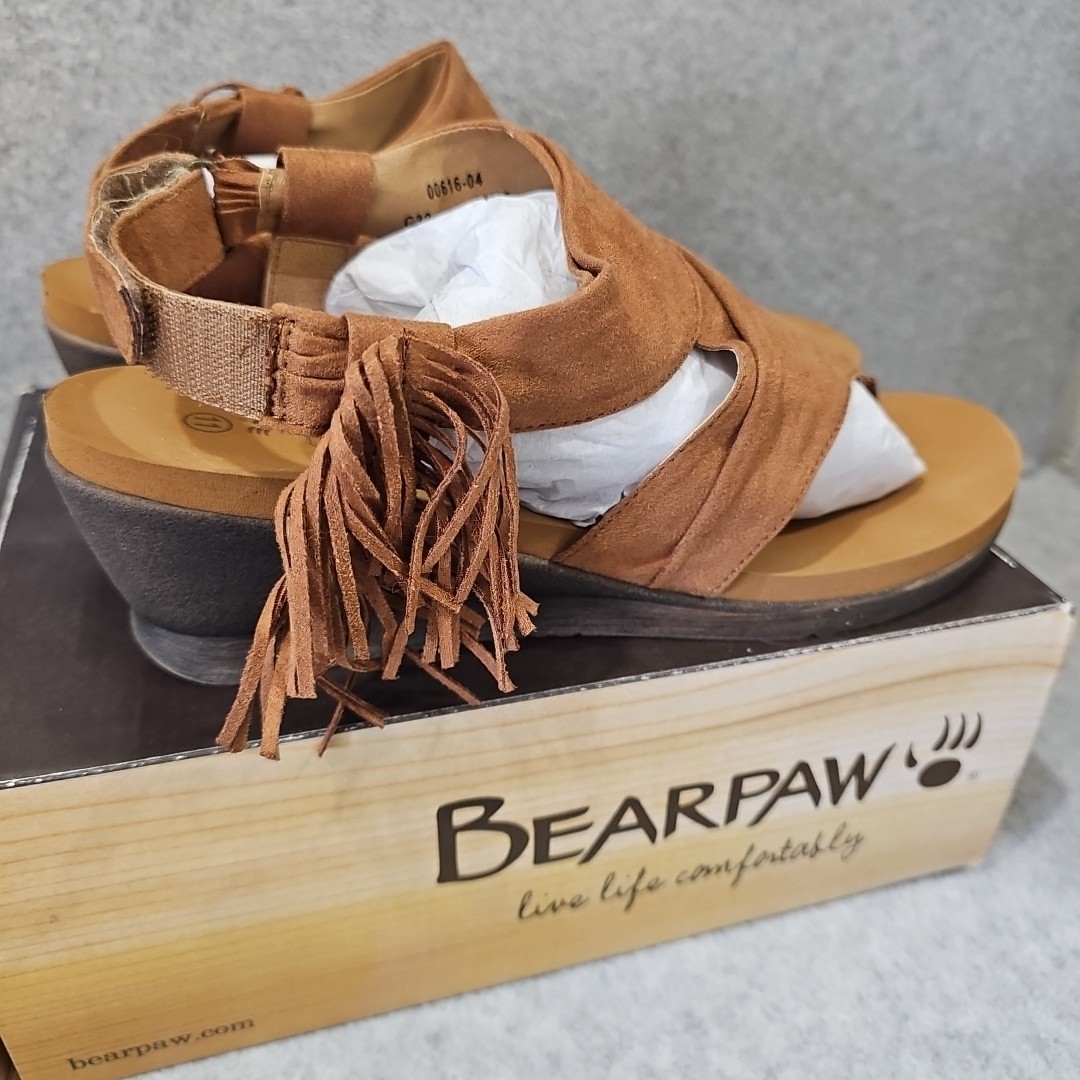 Bearpaw Sandals Women’s Avril Fringe Wedge Brown Size 11