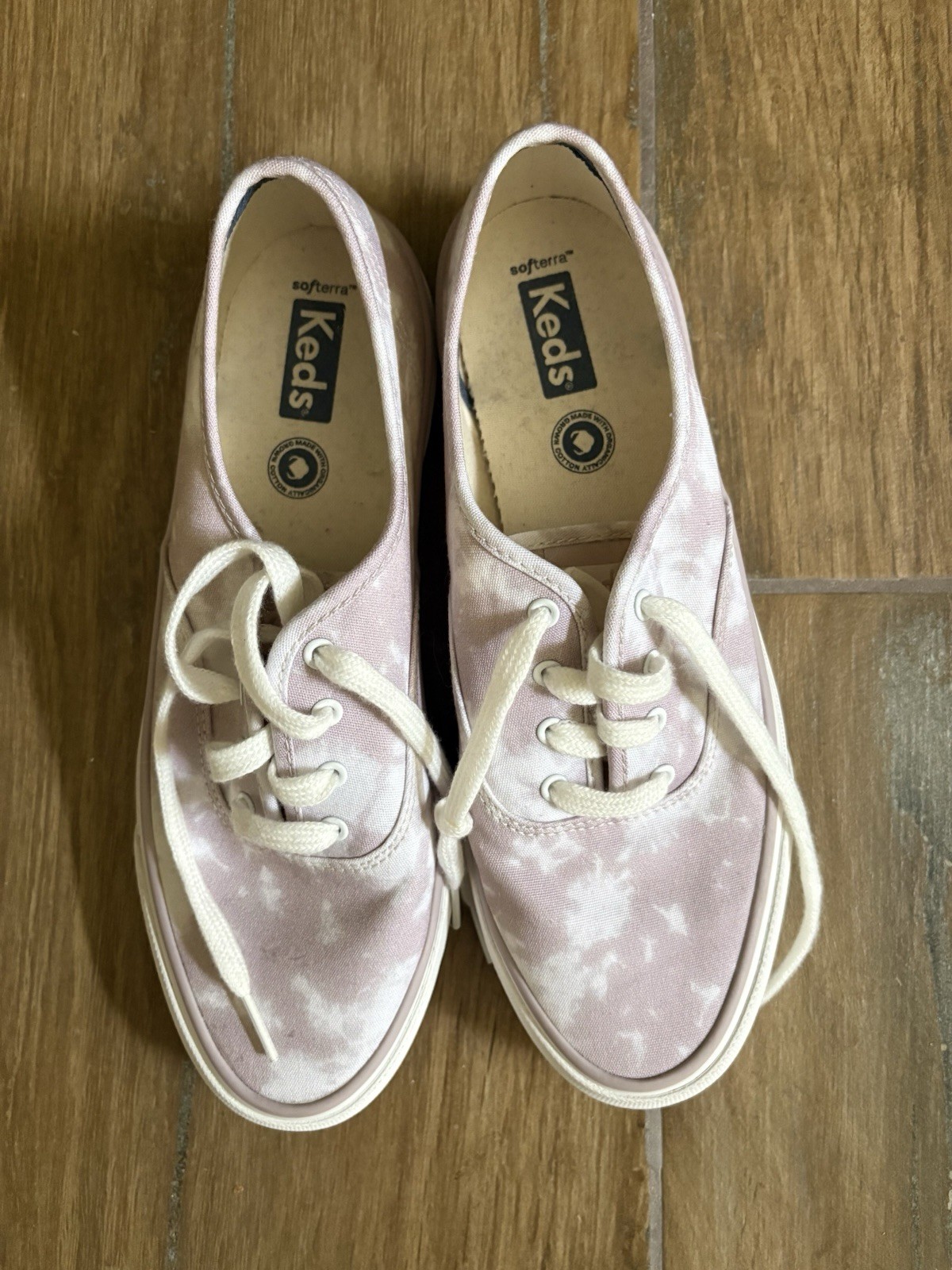 Keds Women’s US 8 Pink/White Tie-Dye Canvas Low Top Lace-Up Sneakers