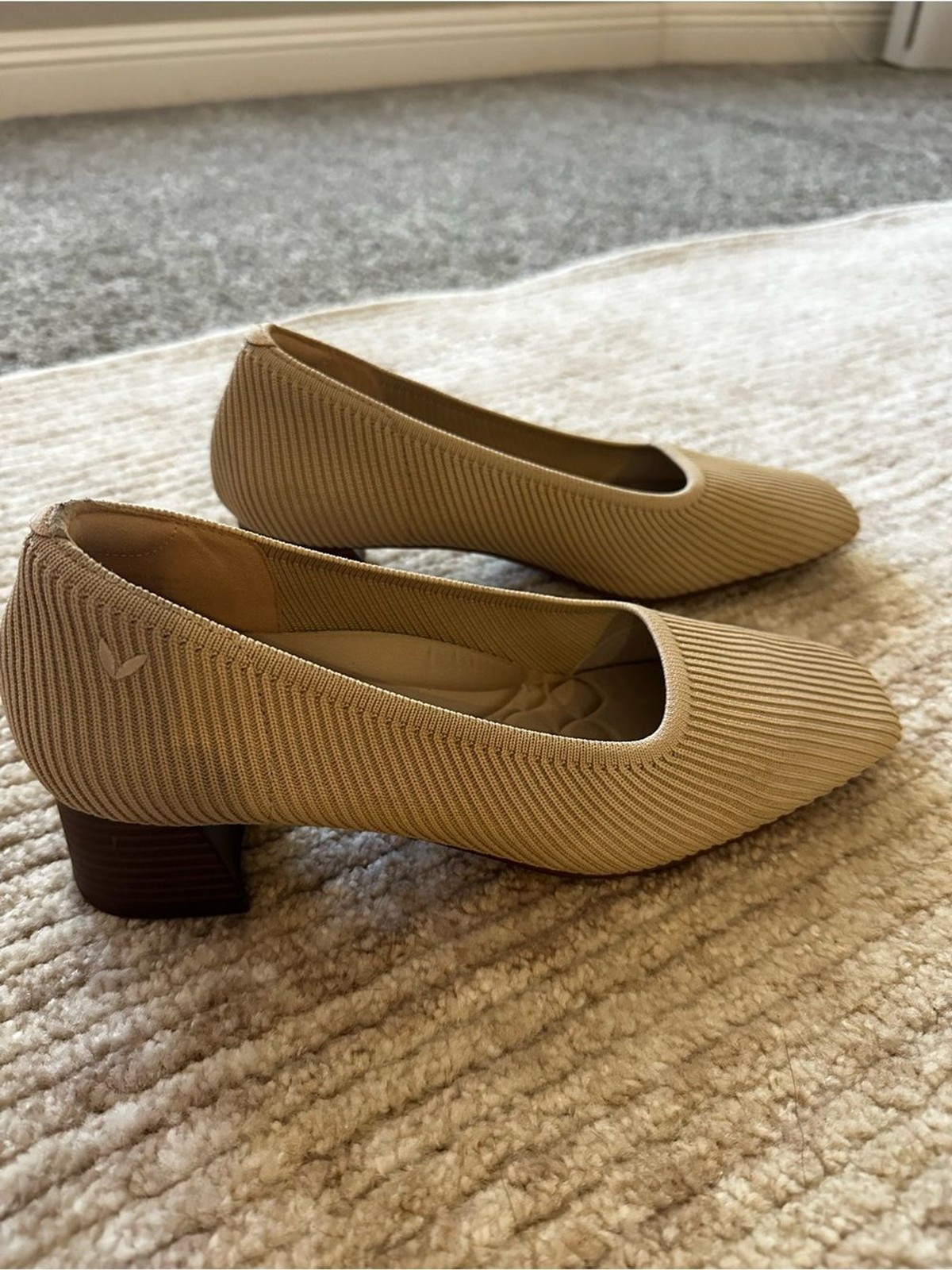 VIVAIA Melody 2.0 Square Toe Knit Block Heel Pumps Beige Size 8.5
