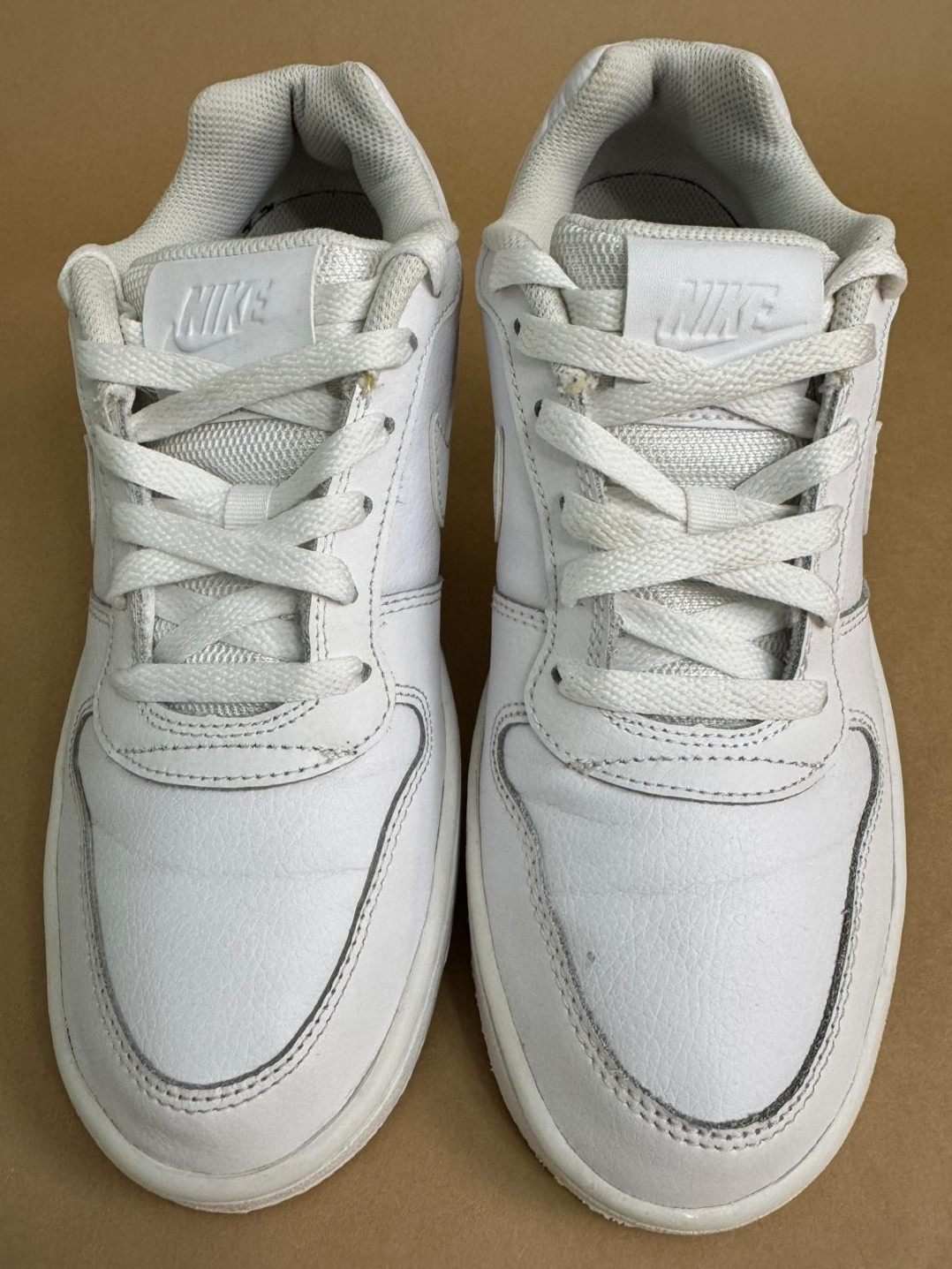 Nike Ebernon Low Top Triple White Women’s 8.5 Casual Athletic Sneakers