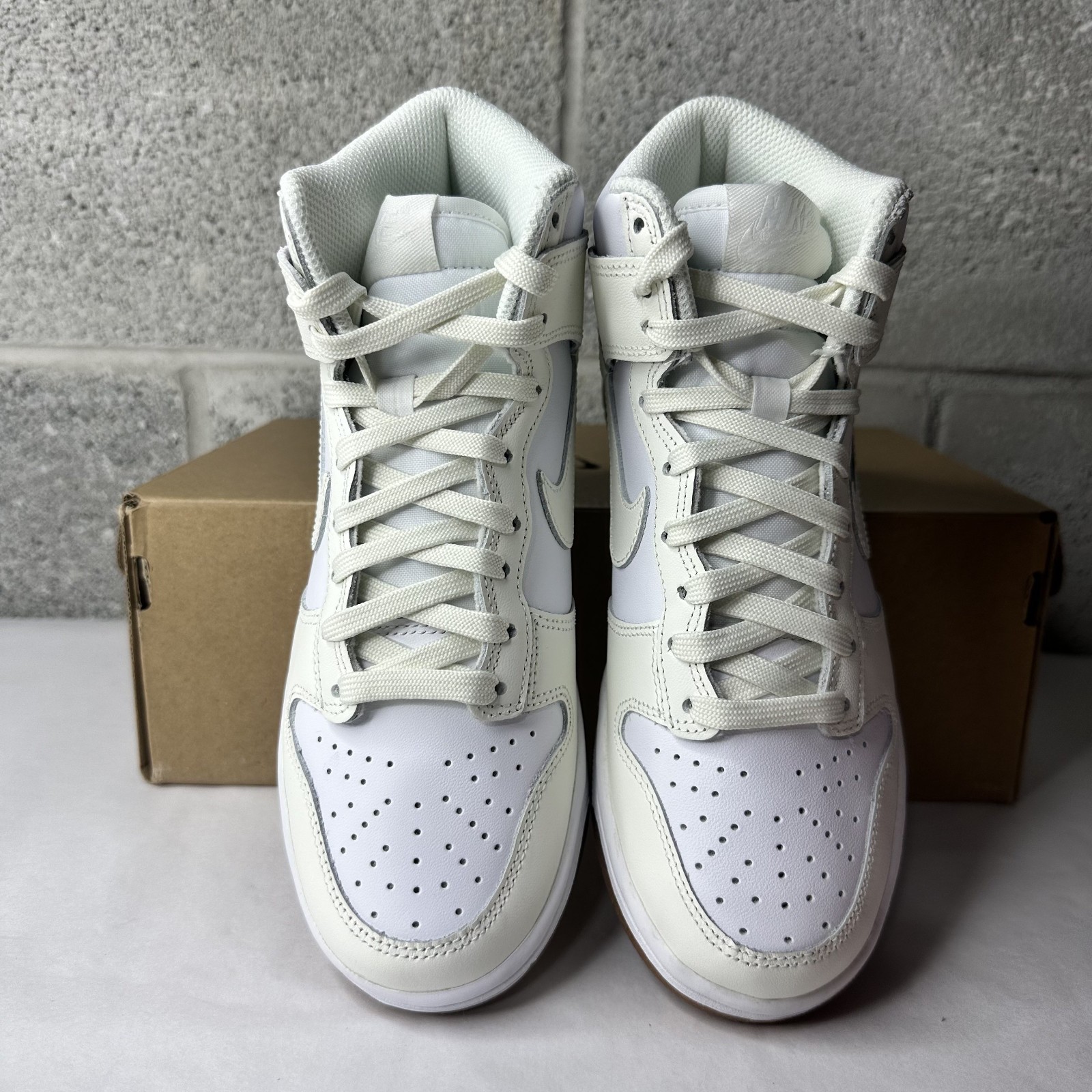 Nike Dunk High Shoes White Sail Gum WOMEN’S Sz 5.5 DD1869-109