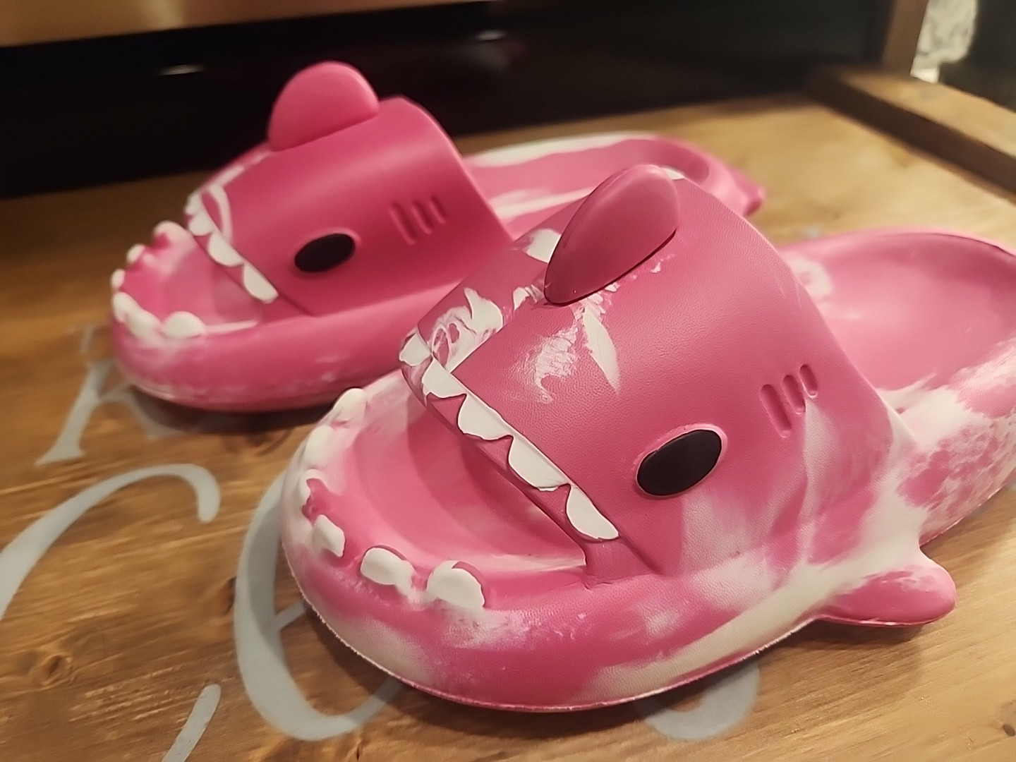 Pink Shark Slippers Beach Women Indoor Bathroom Slides Size 10