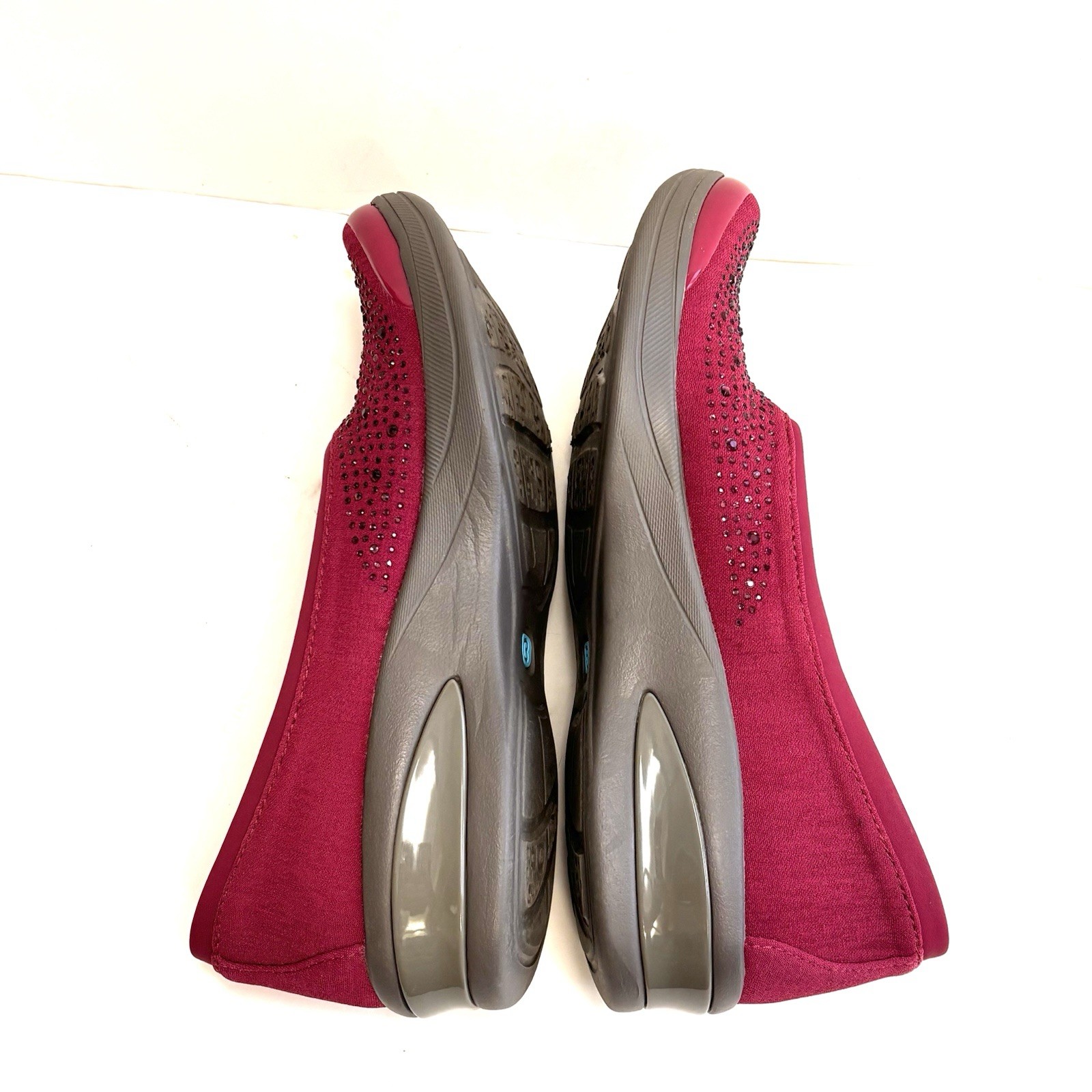 Bzees Fusion Washable Slip On Stretchy Shoes Cranberry Red Women’s 7.5M