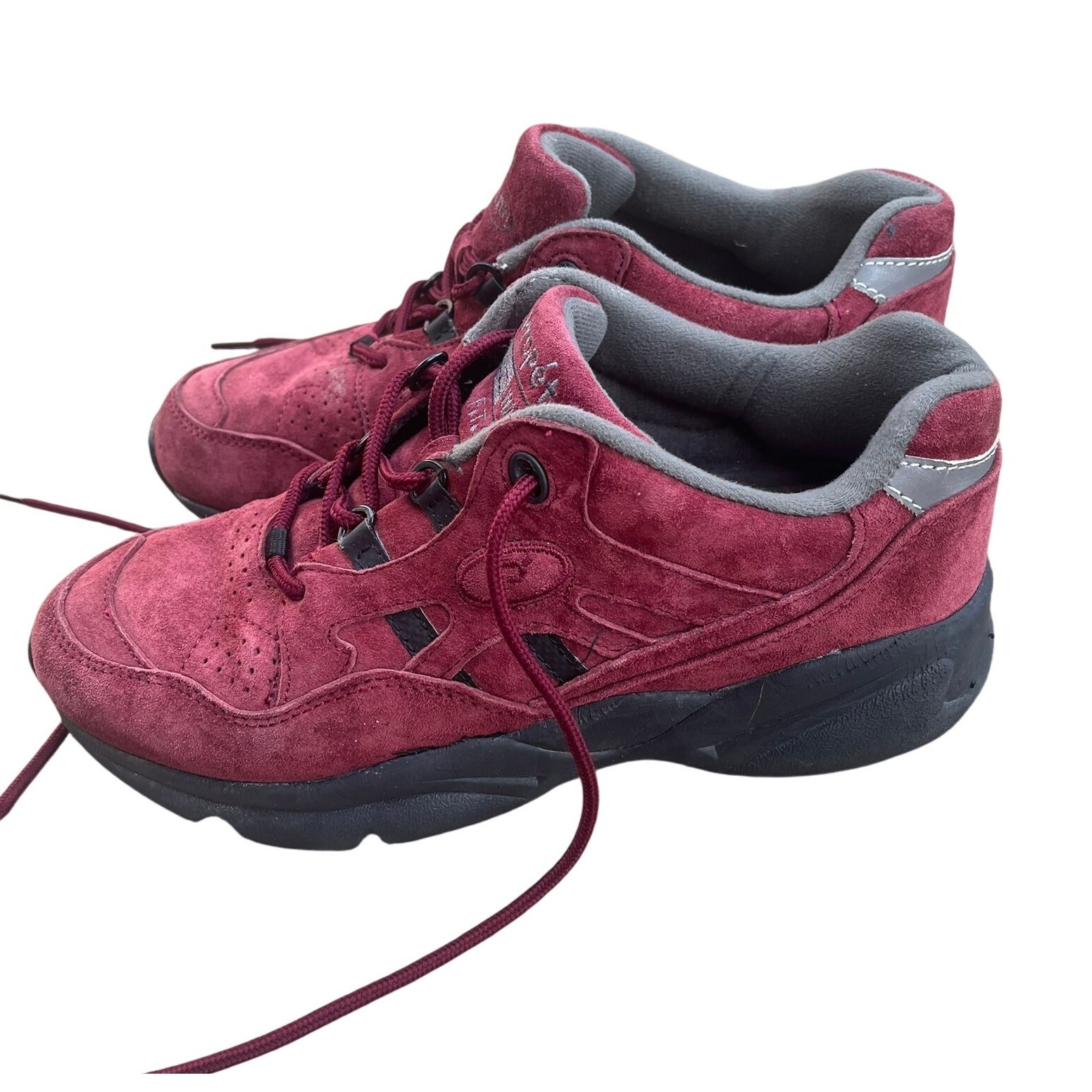 Propet Womens Full Grain Leather Cushioned Stability Walker Shoe In Berry Sz 9