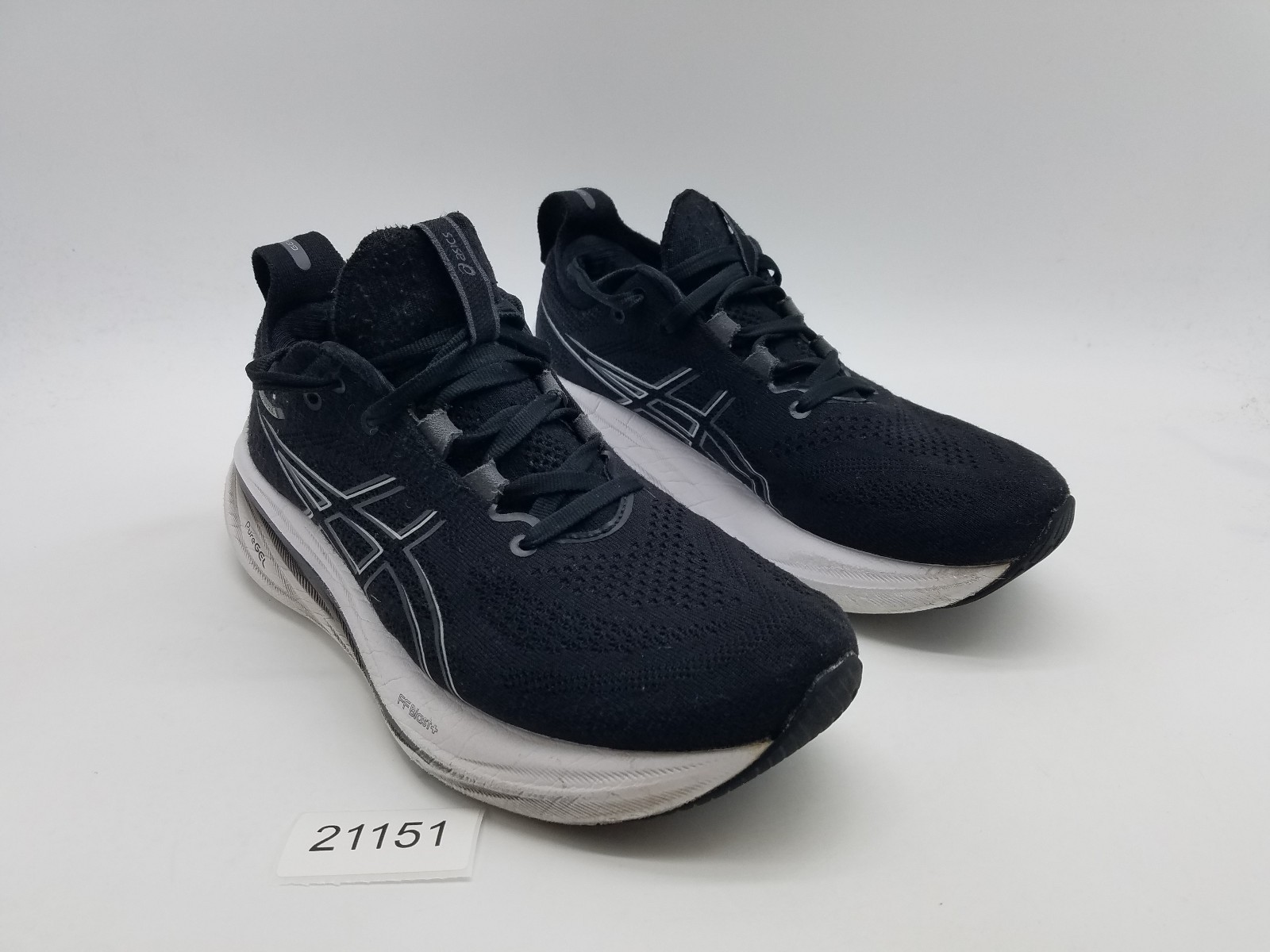 Asics Gel-Nimbus 26 Women’s Size 7 Running Shoes Black