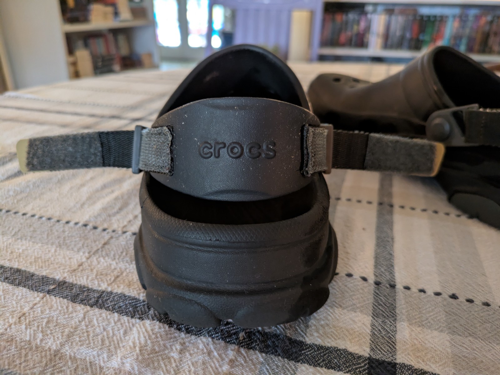 Crocs All-Terrain Clog Unisex M9 W11 Black Rugged Adjustable Strap Comfort