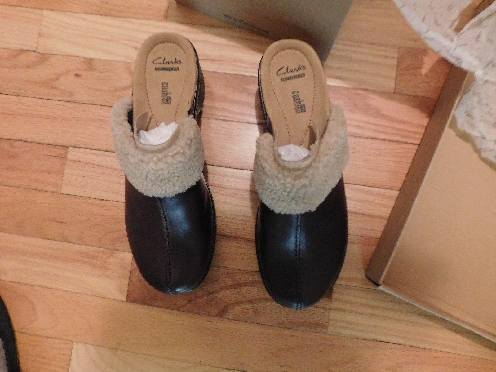 Clarks, NWT, Preslet Grove, Brown Clog, 7-1/2, 8, 8-1/2, 9, 9-1/2, quality!!!!!