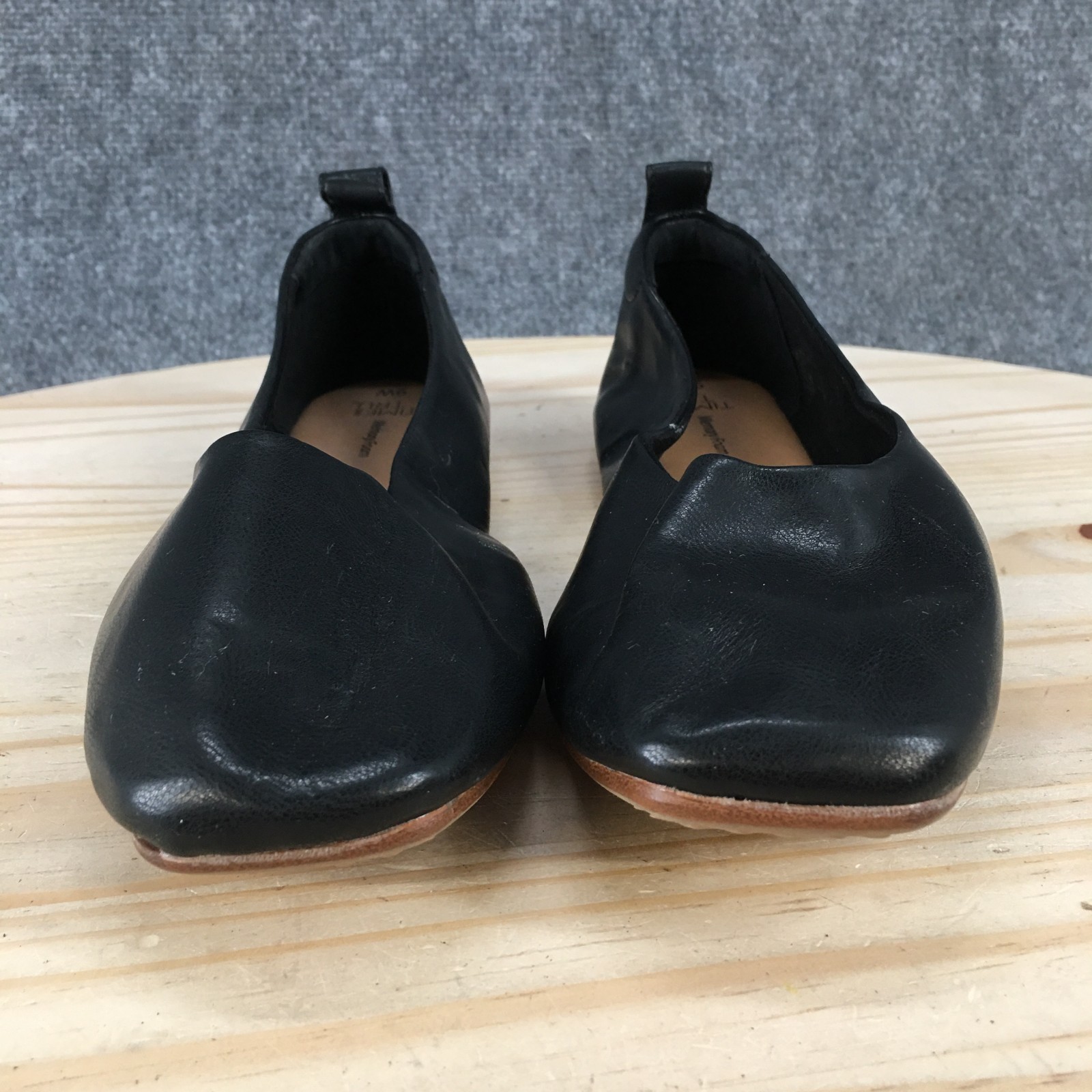 Time And Tru Shoes Womens 9 W Memory Foam Slip Ons Flats Black Faux Leather