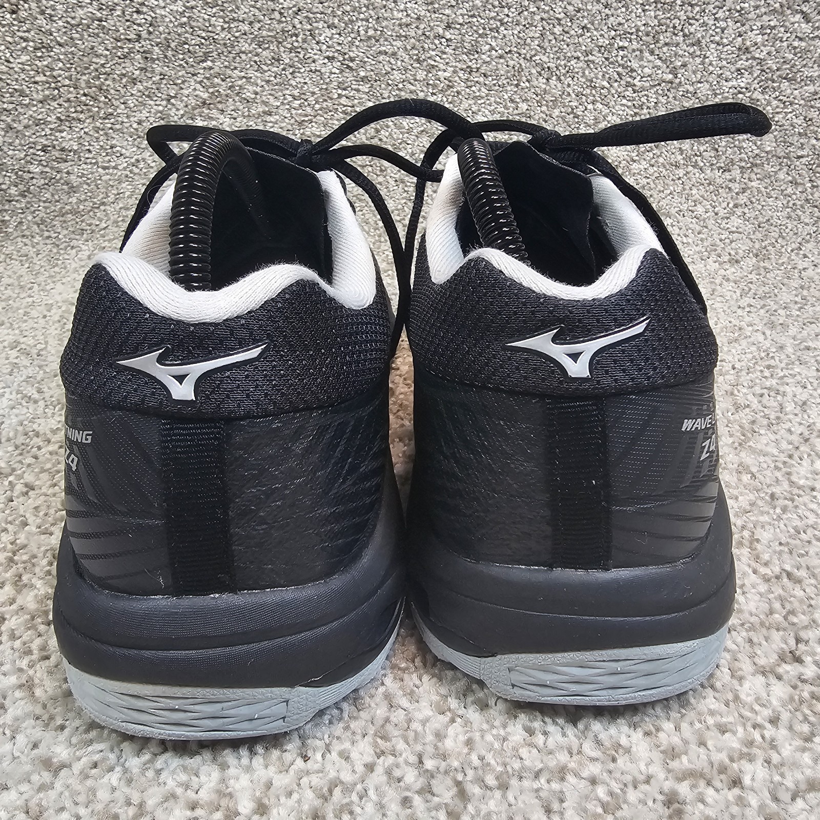 Mizuno Shoes Womens Size 10 Sneaker Wave Lightning Z4 Volleyball Black Athletic