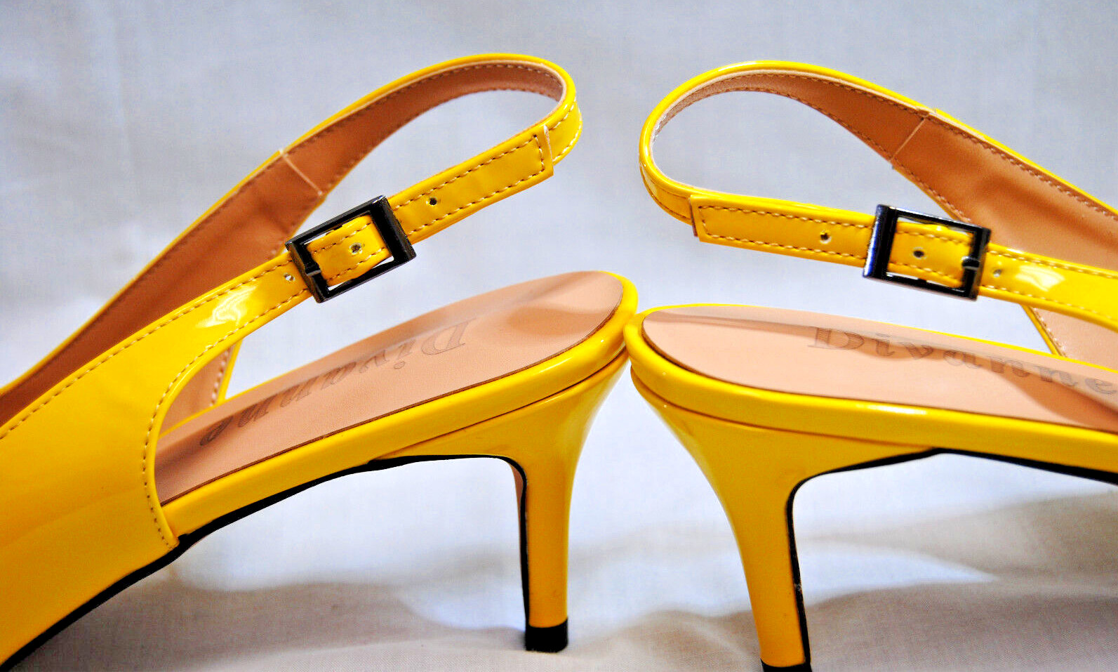 Divanne Womens Kitten Heel Slingback Closed Pointed-Toe Dress Shoes Yellow T2365