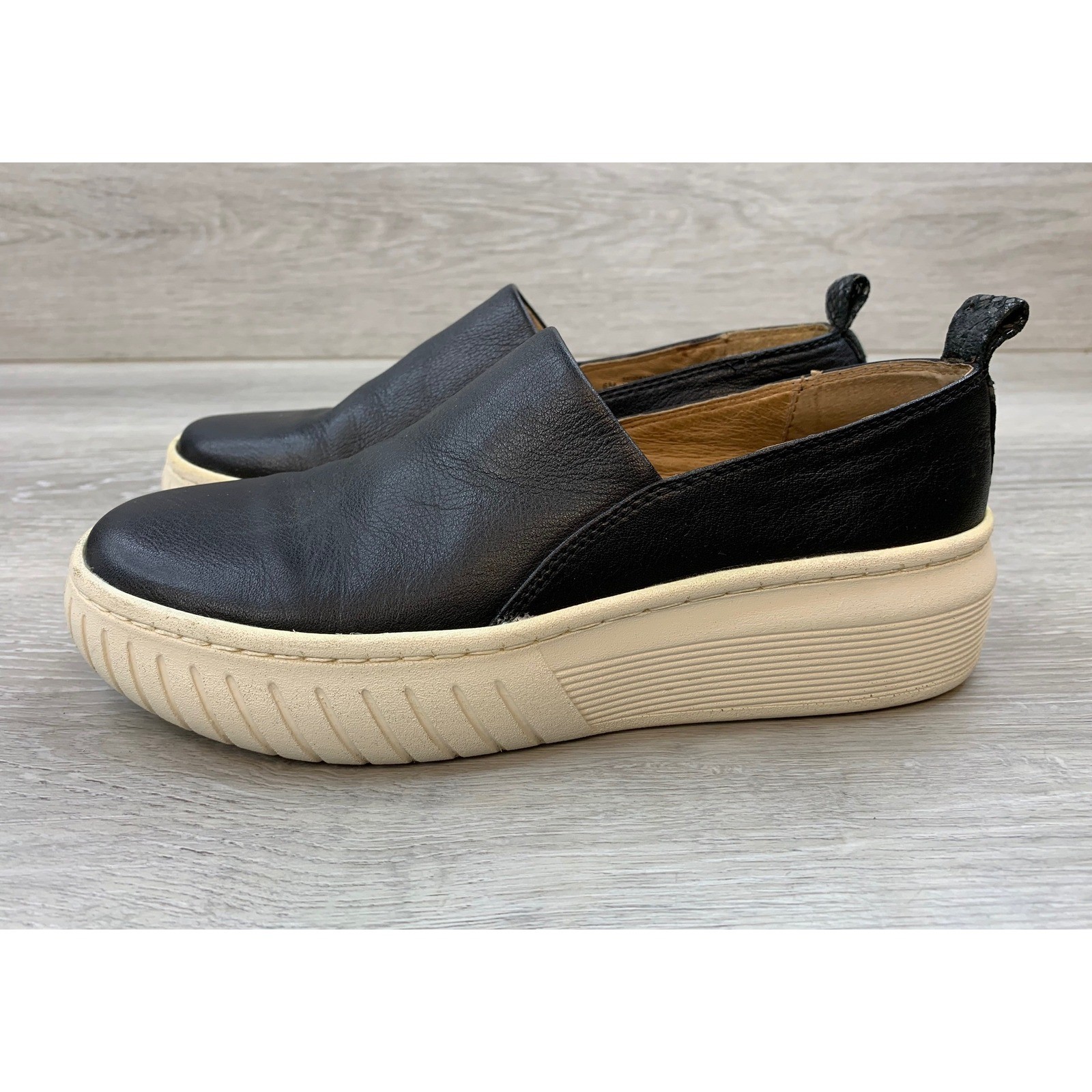 Sofft Somers II Women’s Sneakers Black Leather Slip On Platform 6 Casual Shoes