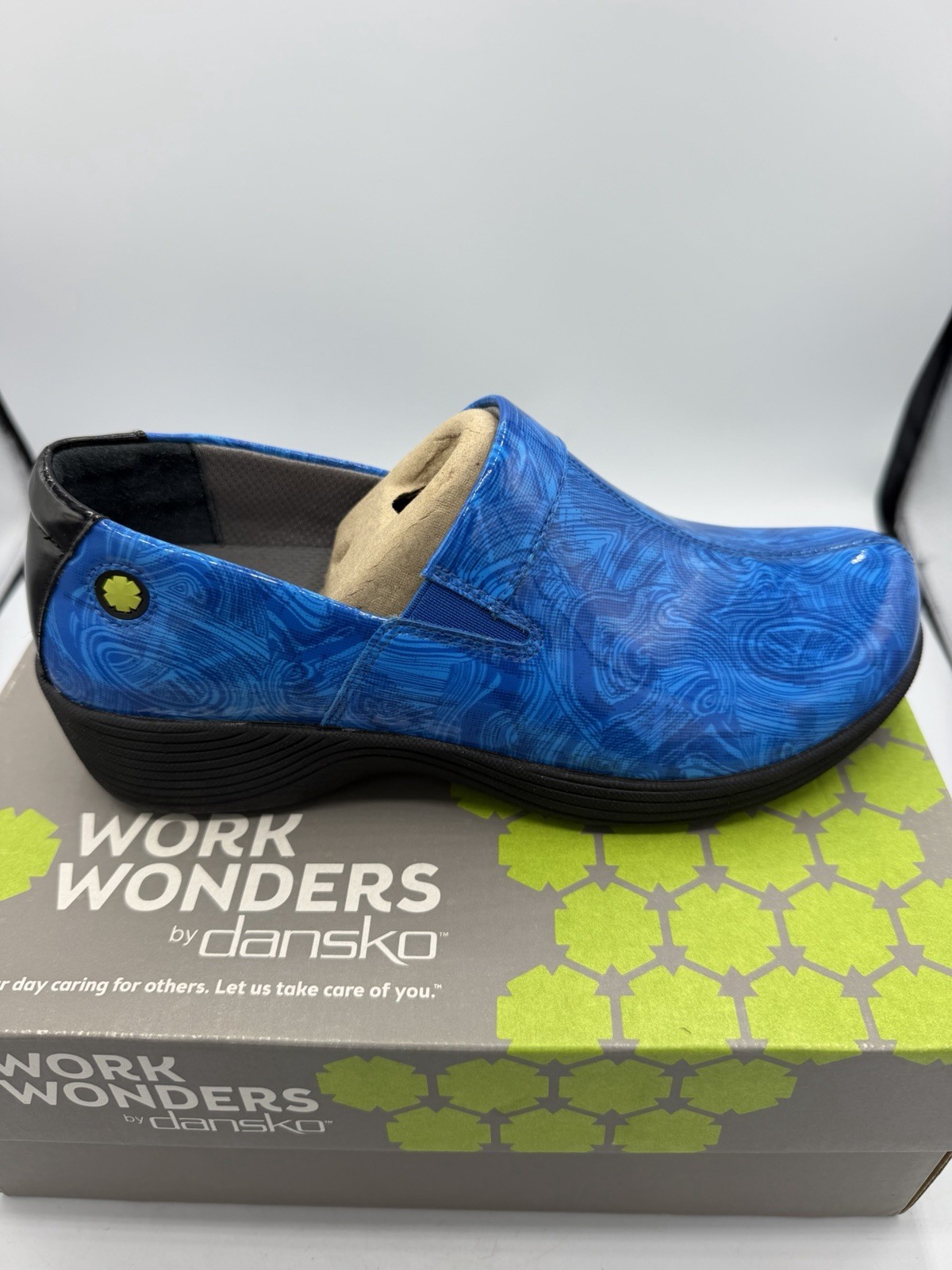 Work Wonders by Dansko Blue Patent Leather Clogs~Women’s EU 36, US Size 5.5-6
