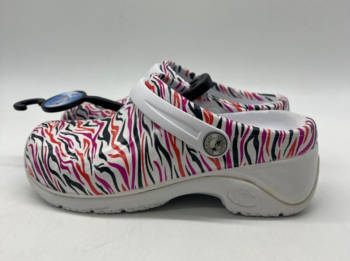 Anywear SR Angel Nursing Shoes Women Size 5 Men Sz 3 Pink Red Geometric Print