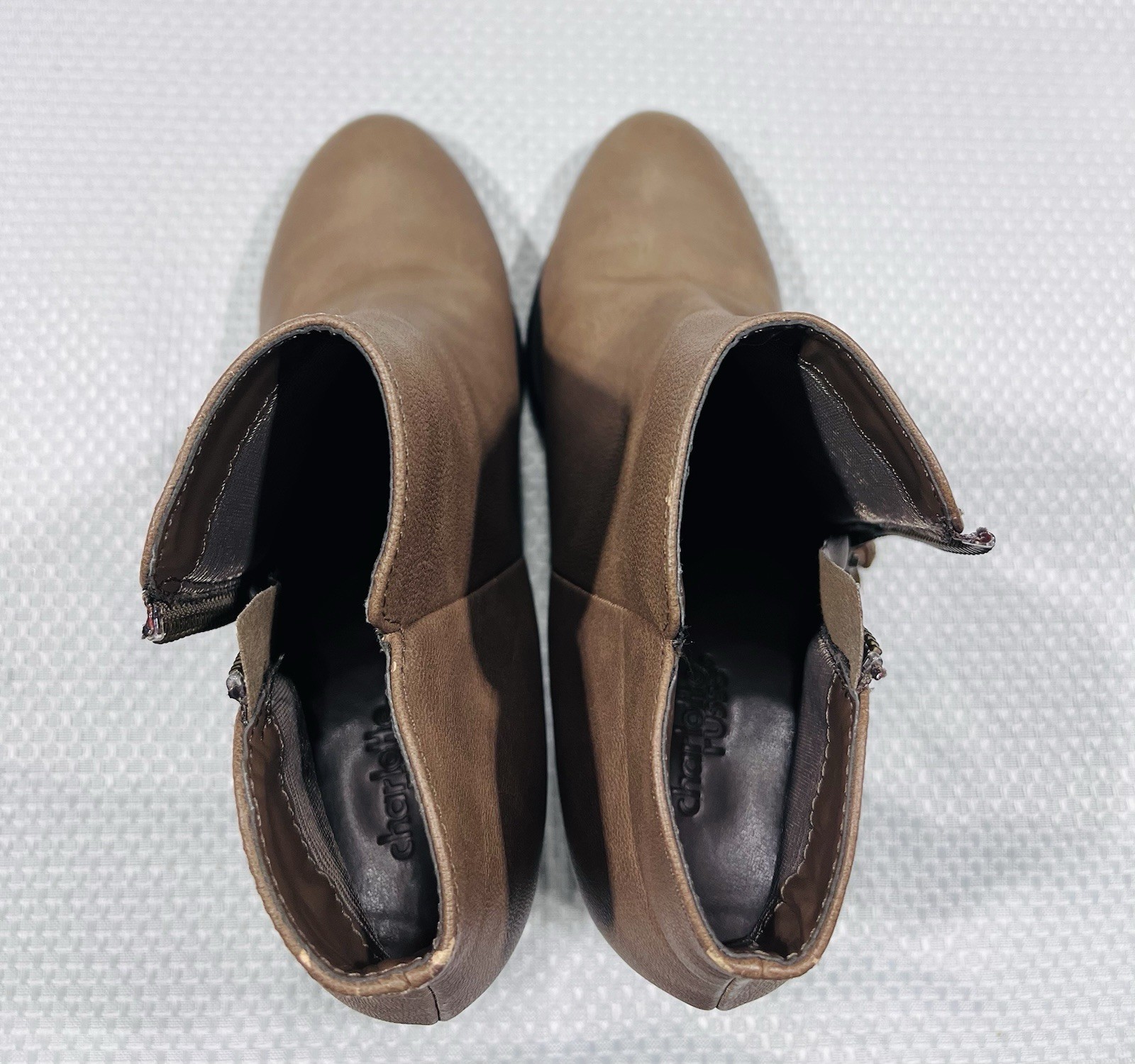 Charlotte Russe Women’s Brown Faux Leather Ankle Bootie Side Zip Round Toe 7M