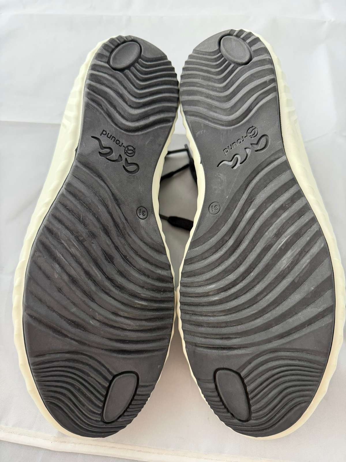 Ara Women’s Alexandria Shoe Sneaker- Black Leather, Size Women 6 NEW