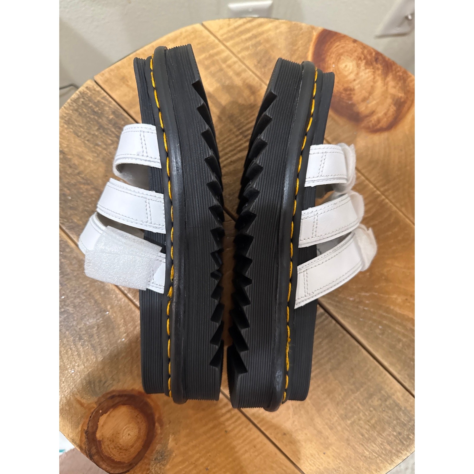 Womens Dr. Martens Blaire platform White Leather Slide Sandals white size 7 new