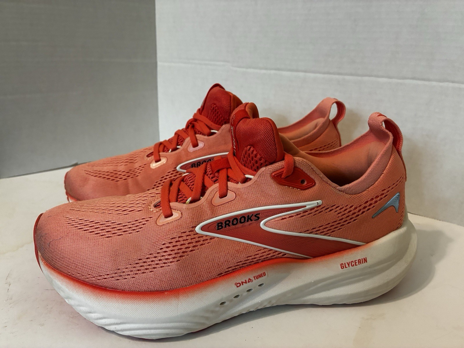 Brooks Women’s Glycerin 22, Desert Flower/Hot Coral/Milk Size 10.5