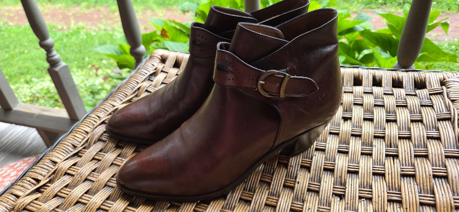 Russell & Bromley Women’s Leather Ankle Boots Buckle Strap Made in Italy 40