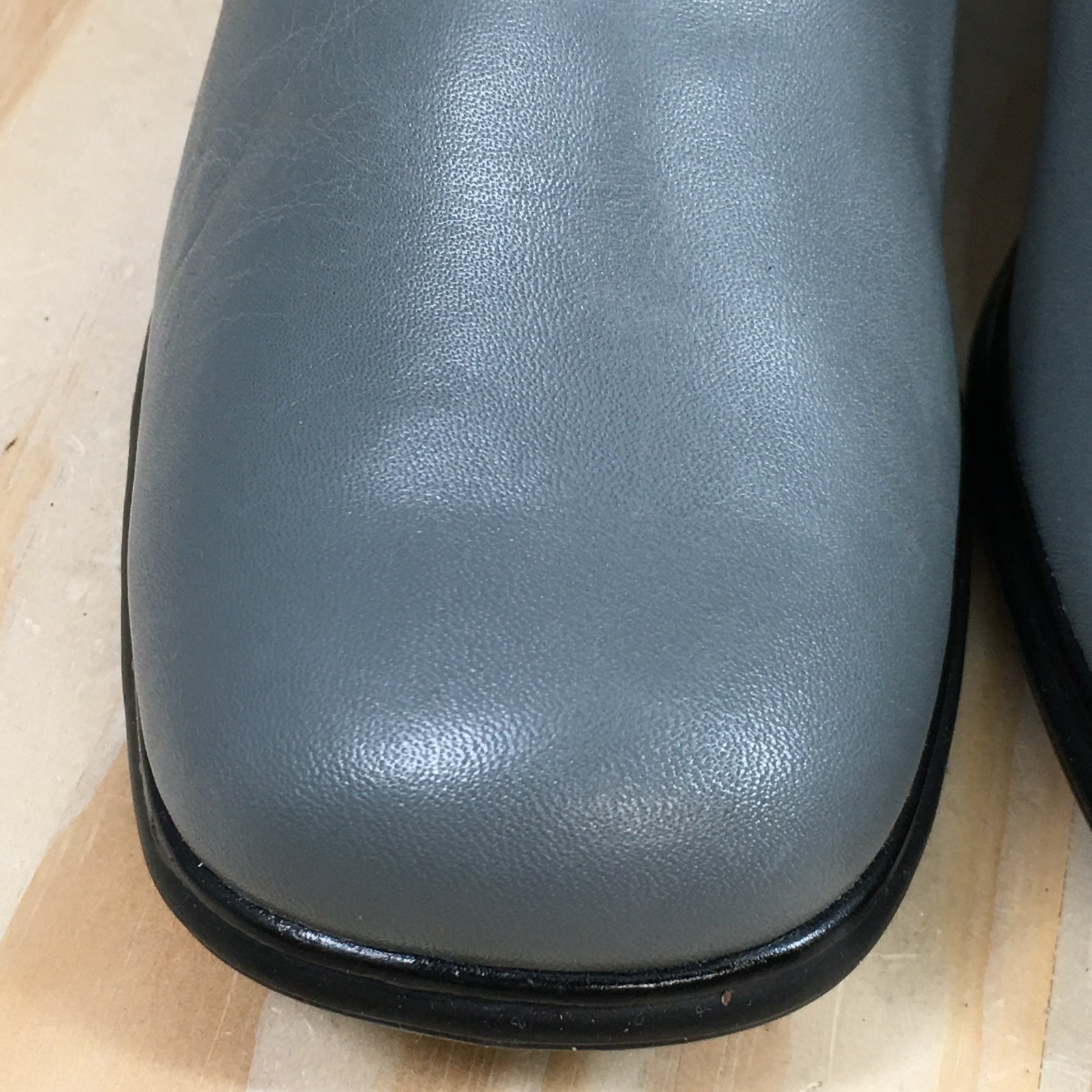 White Mountain Fairchild Boots Womens 8.5 M Ankle Bootie Block Leather Gray NEW