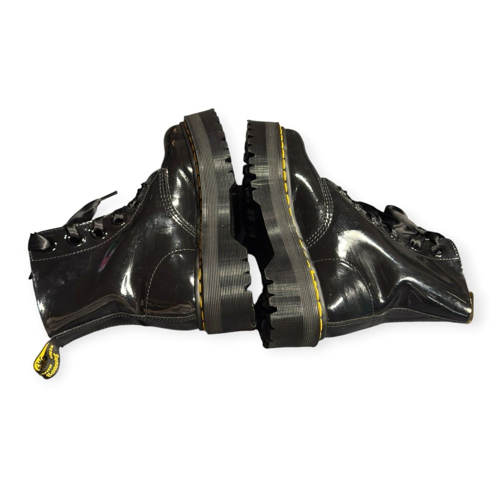 Doc Martens Molly Platform Boots Womens Size 8 Black Patent Leather Chunky Lace