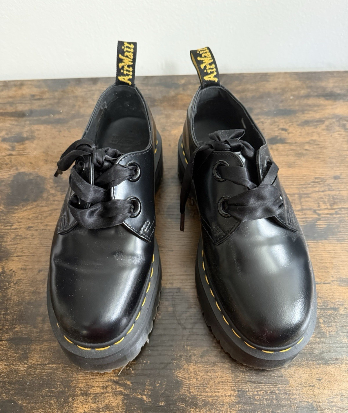 Dr. Martens Holly Women’s Black Leather Platform Oxford Lace-Up Shoes US 6