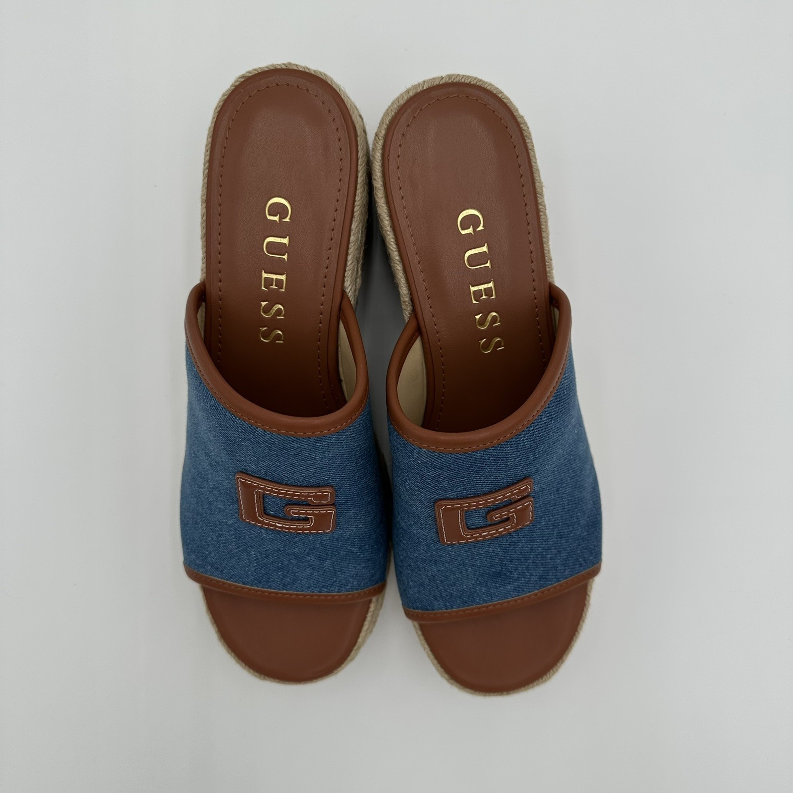 GUESS Womens GWZakki4 Denim Medium Blue 420 Wedge Sandals US 9 M NIB MSRP $99