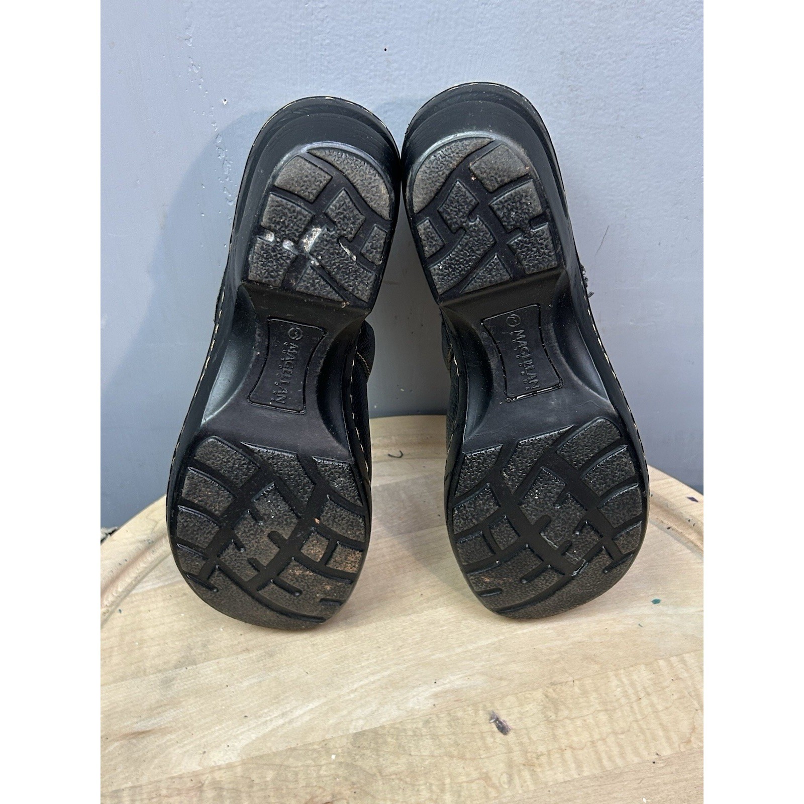 Magellan Outdoors Liesel Black Leather Shoes Womens Size 11 Clogs 152951