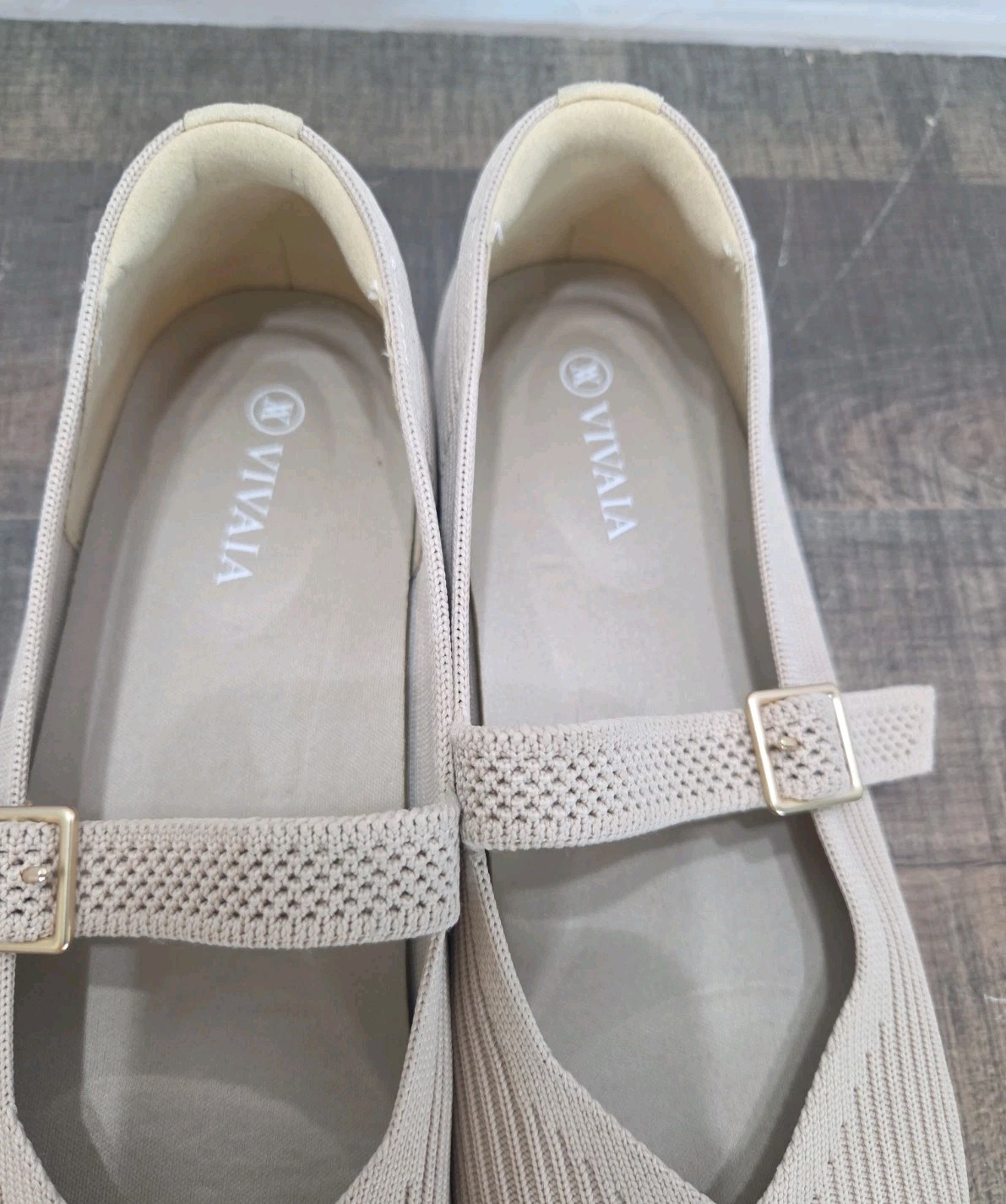 Vivaia Margot Mary Jane Ballet Flats Beige Square Toe Women’s Sz 8.5