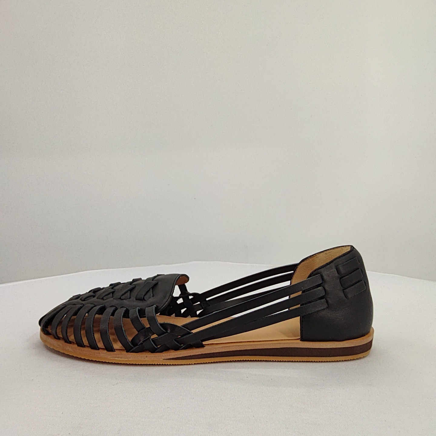 Quince Women 100% Leather Huarache Flat Black Shoes 10