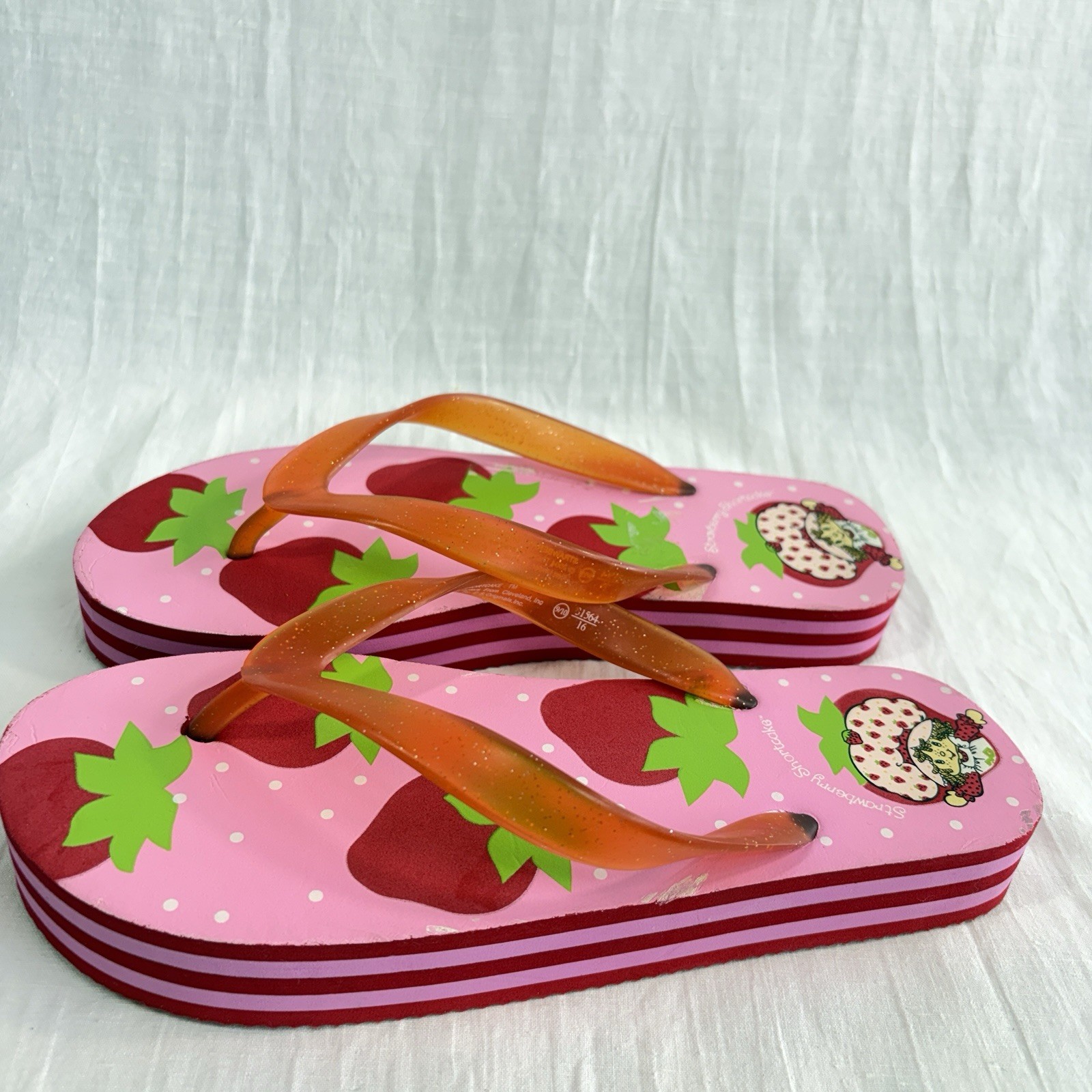 Vintage 2004 Strawberry Shortcake Flip Flops New Size M9/10