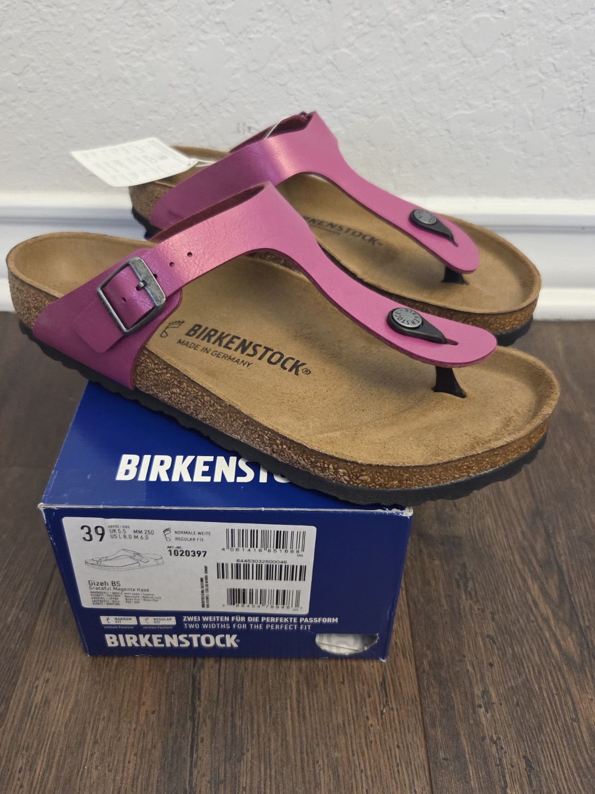 Birkenstock Gizeh Sandals Electric Metallic Magenta Women’s US Size 8 EUR 39