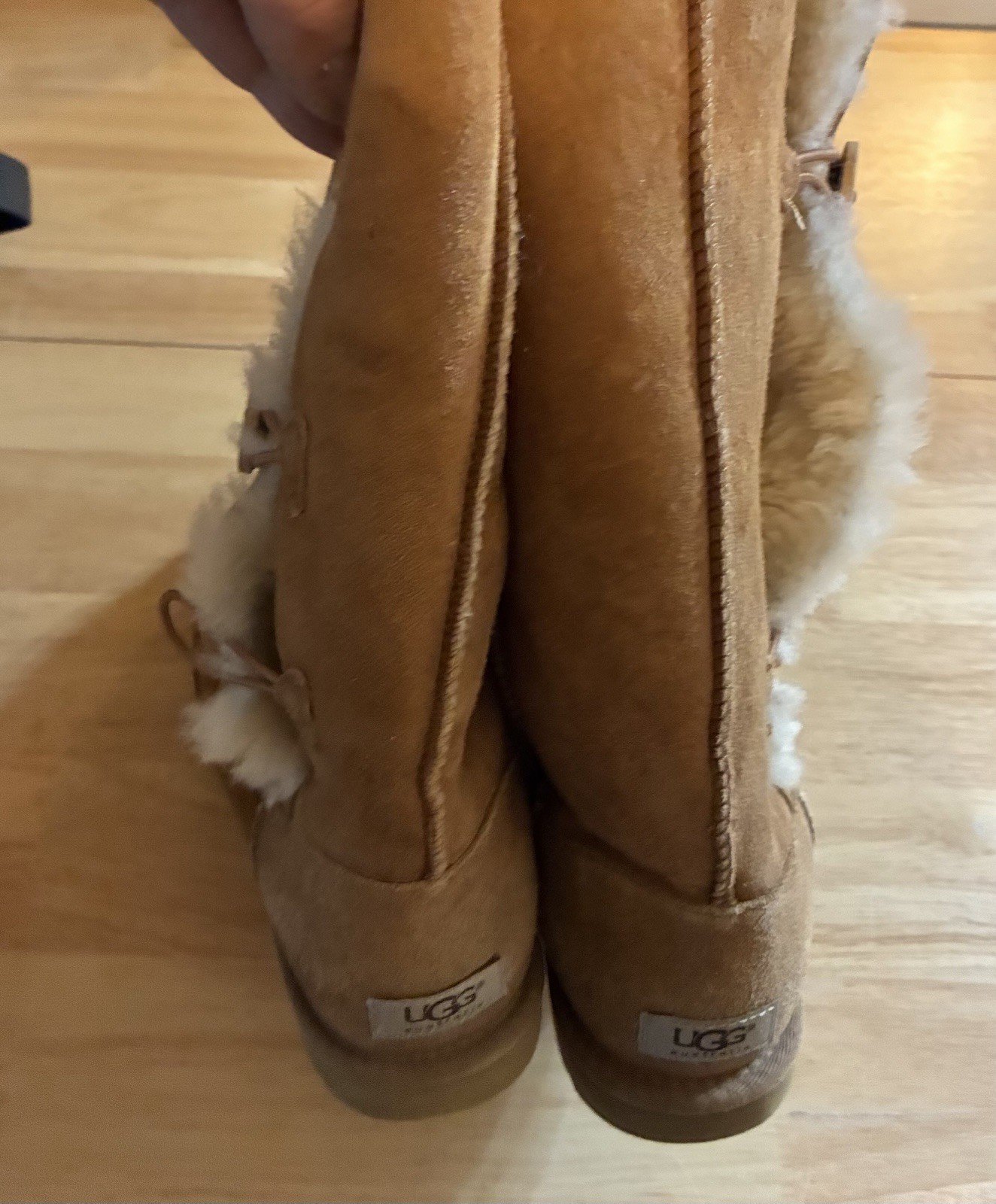 UGG Australia Bailey Button Triplet Brown Suede Sheepskin Boots Womens US 8