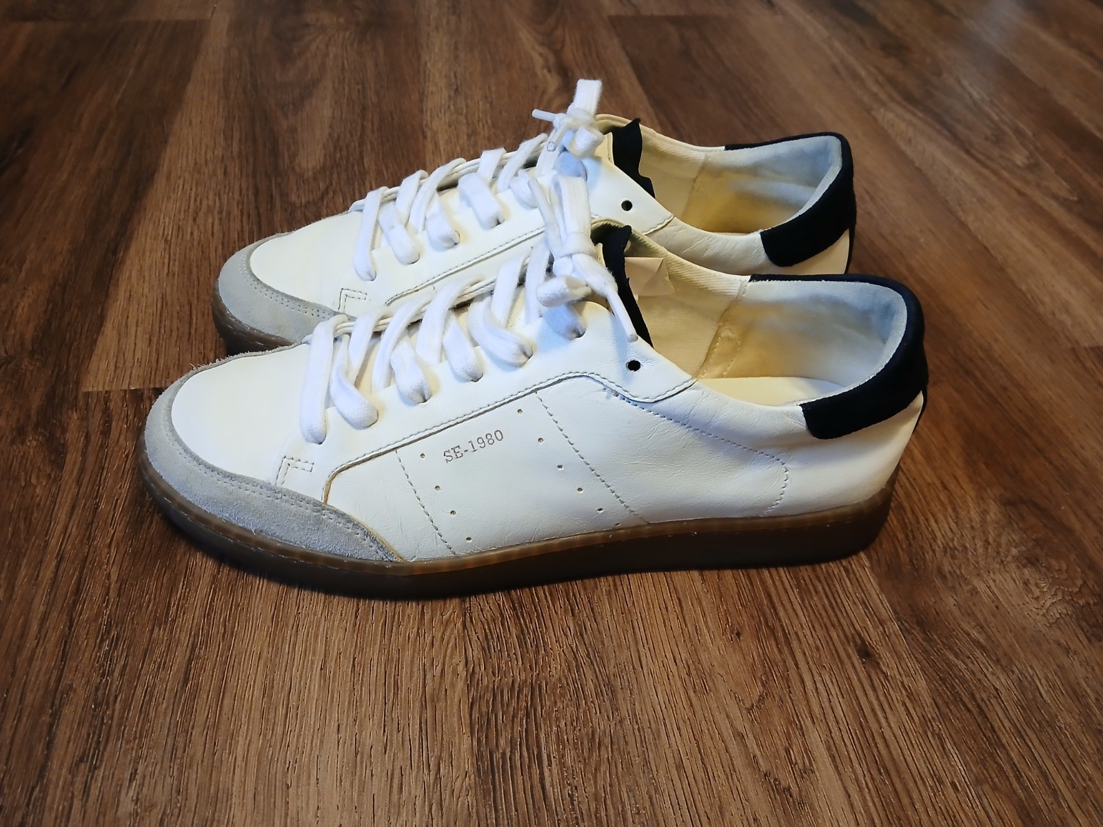 Sam Edelman White Leather Lace-Up Low-Top Sneakers Round Toe Black/Gray, US 8