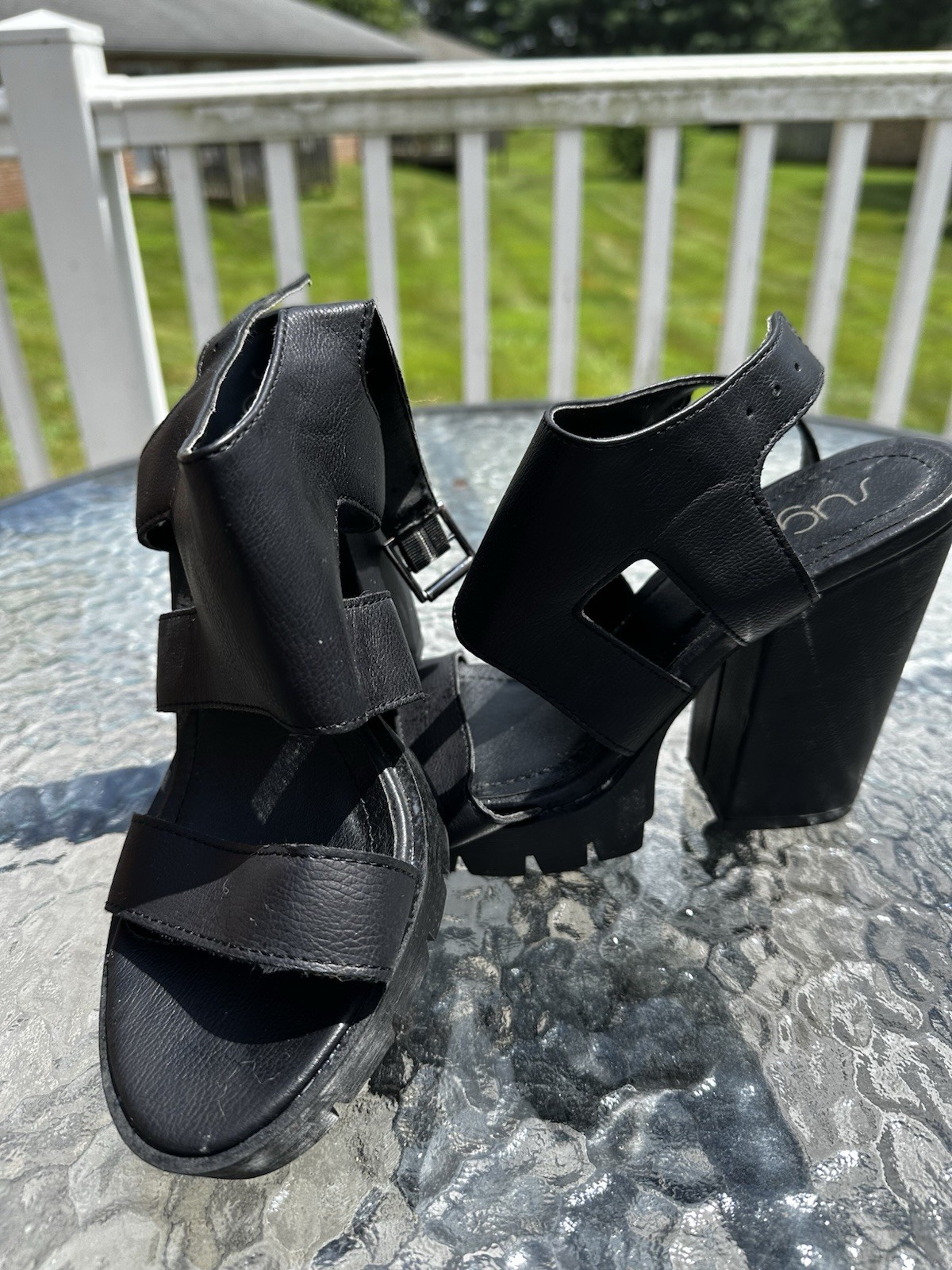 Sugar Zowie Black Platform Chunky Heel Sandals 7M