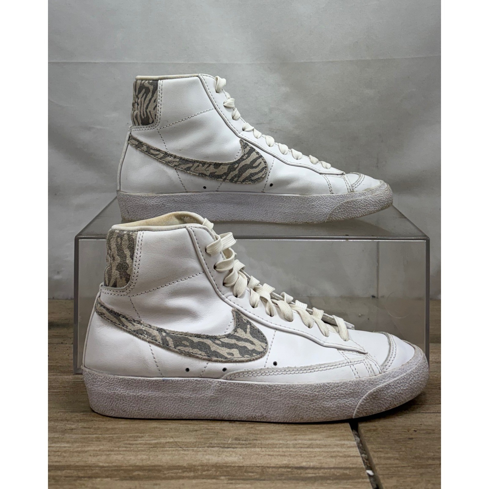 Nike Blazer Mid Premium Zebra Print Swoosh Women’s White Fashion Sneakers US 6.5