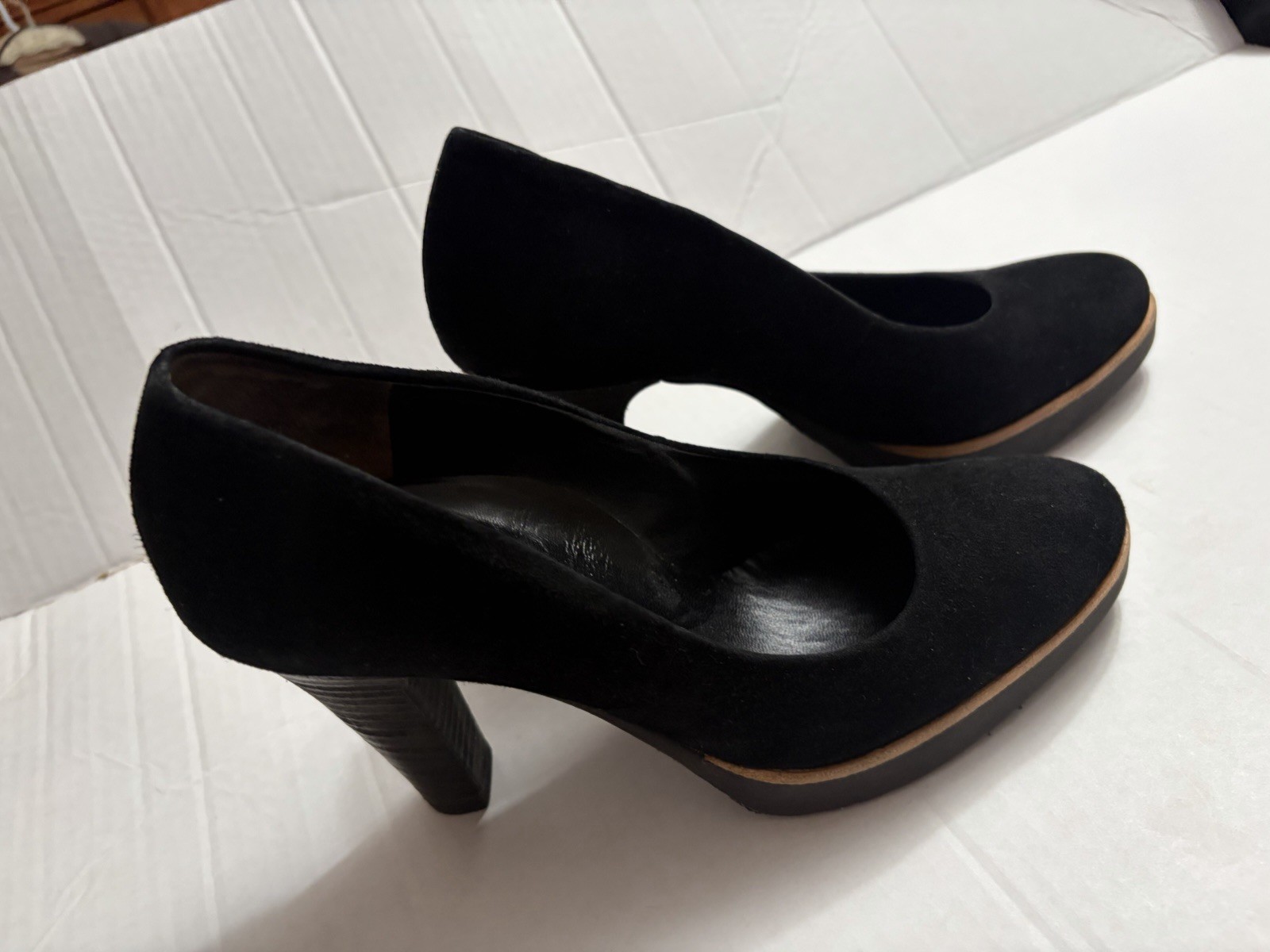 NWOT Paul Green Black Suede Platform Pumps US 7 Or UK 5 Austria MSRP $389