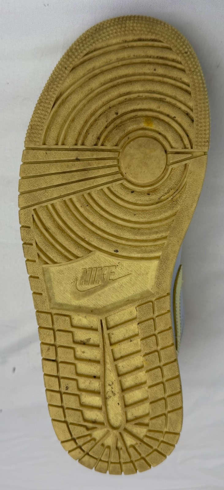 NIKE AIR Jordan 1 Low Lemonade US 8 WOMENS