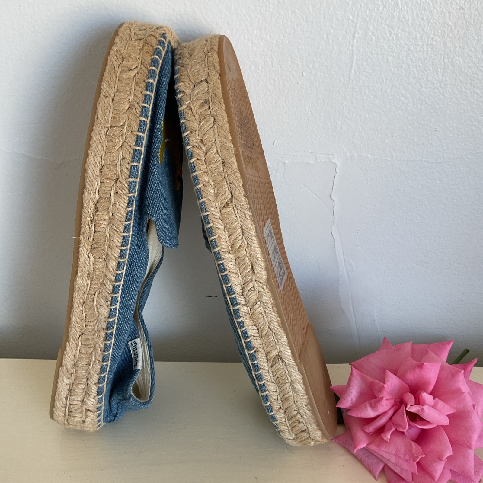 Soludos Espadrilles Embroidered Flamingo Duck Loafer Women Size 8 Blue Denim New