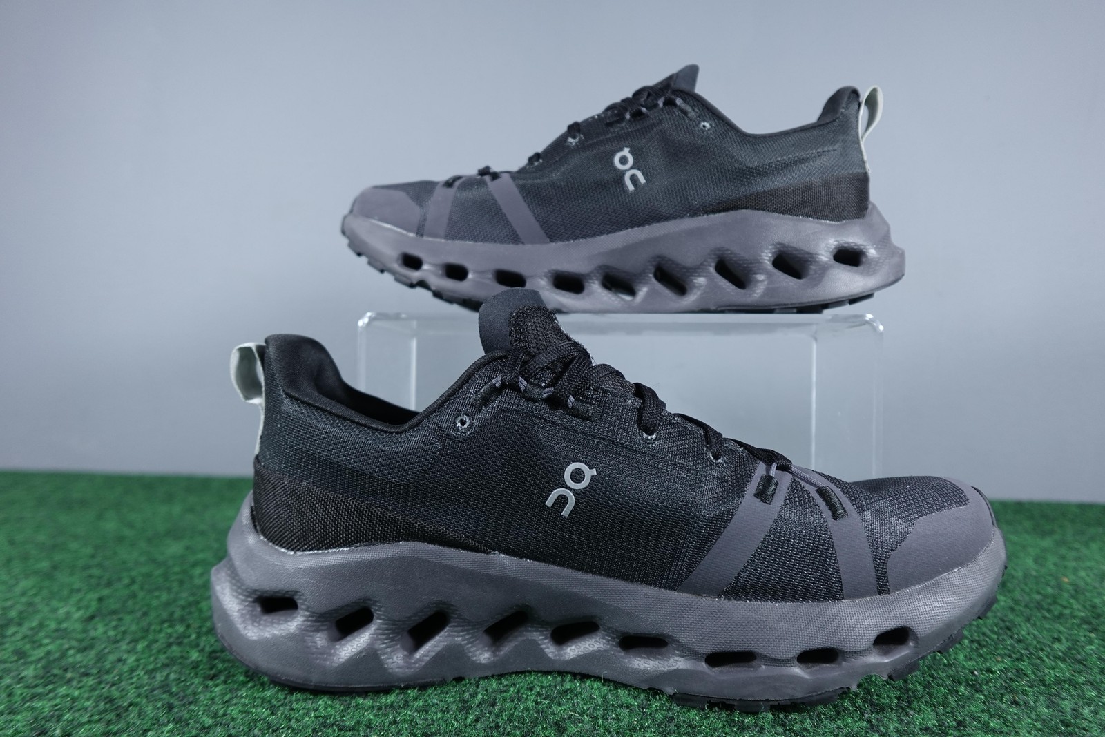 On Cloudsurfer Trail Waterproof Shoes Womens Size 8 Black Trail Running Sneakers