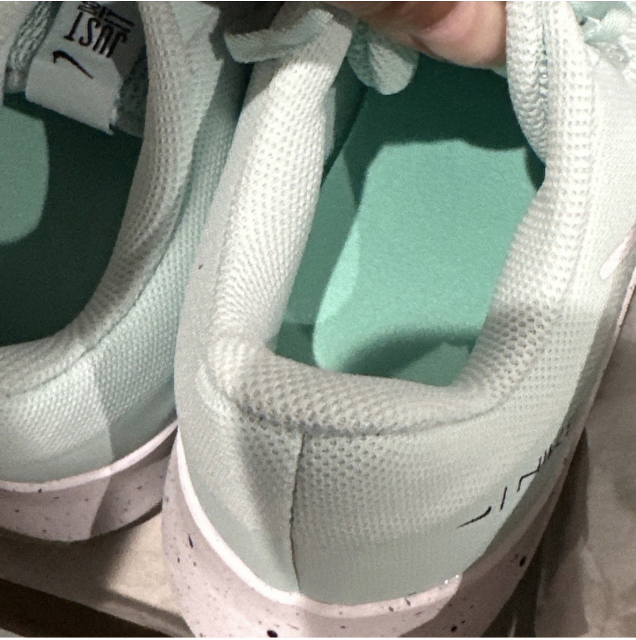 Size 8 – Nike MC Trainer 2 Jade Ice W