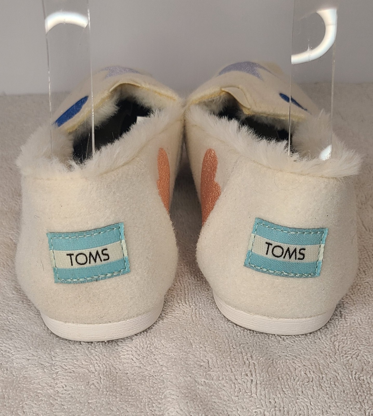 Toms Alpargata Faux Fur Lined Slip-On Shoes Women’s Size 6W Cream Hearts & Stars