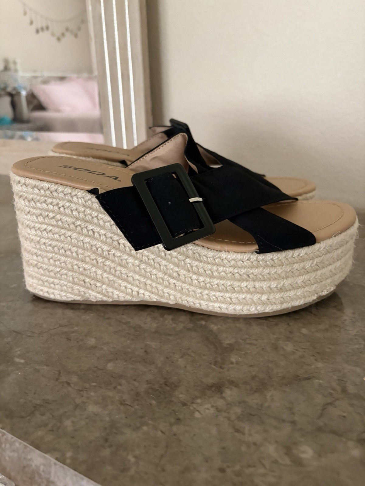 Soda Black Platform Wedge Buckle Strap Sandals Women’s US 8.5