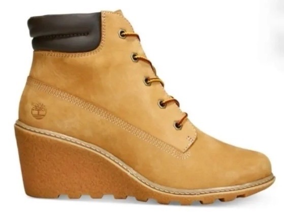 Timberland Amston Women’s Wheat Nubuck Wedge Heel Boots Size 6.5