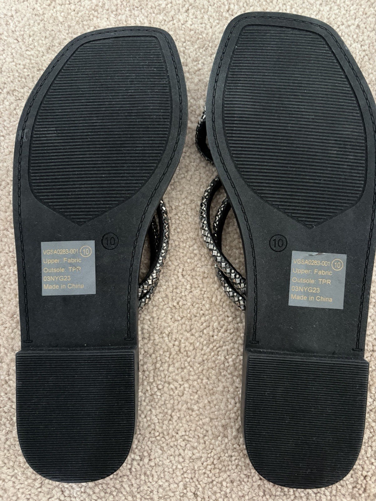 NWOT Very G Women’s Strappy Slip-On Sandals Black/Silver Rhinestone Size 10