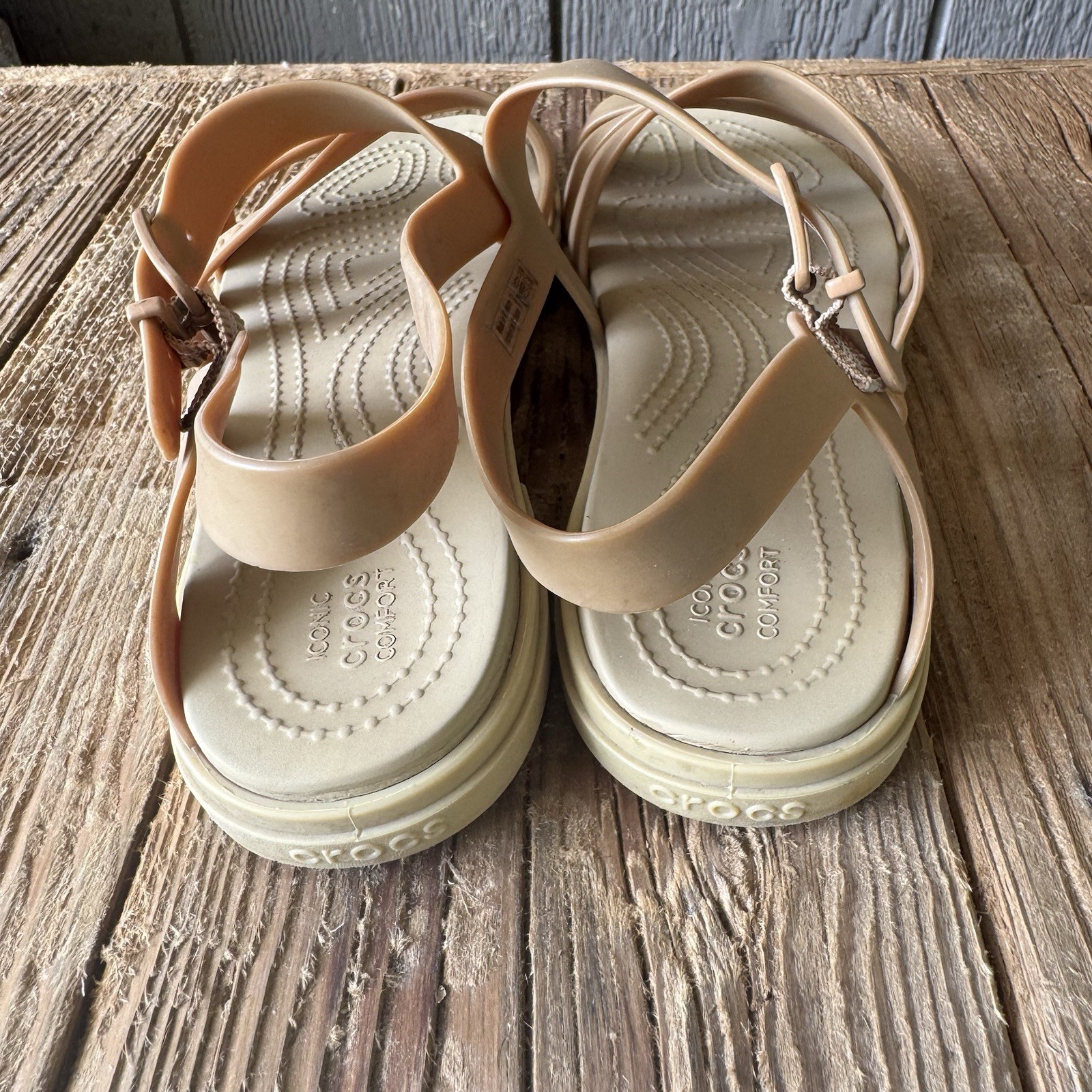 Crocs Iconic Comfort Caramel Strap Sandals sz 8 Women’s Side Buckle