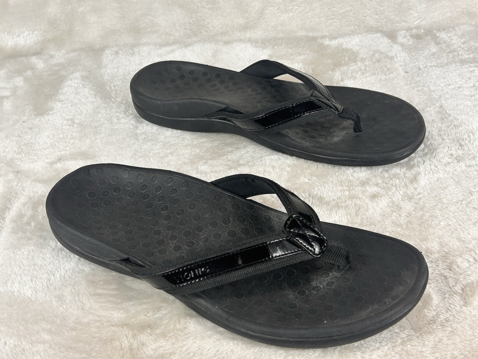Vionic Sandals Women’s Sz 10 Tide II Orthotic Flip Flops Black Patent