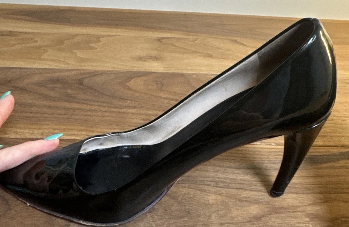 Prada Pumps Black Patent Leather Size 36 Pointed Toe Heels Designer 3.5 In Heel